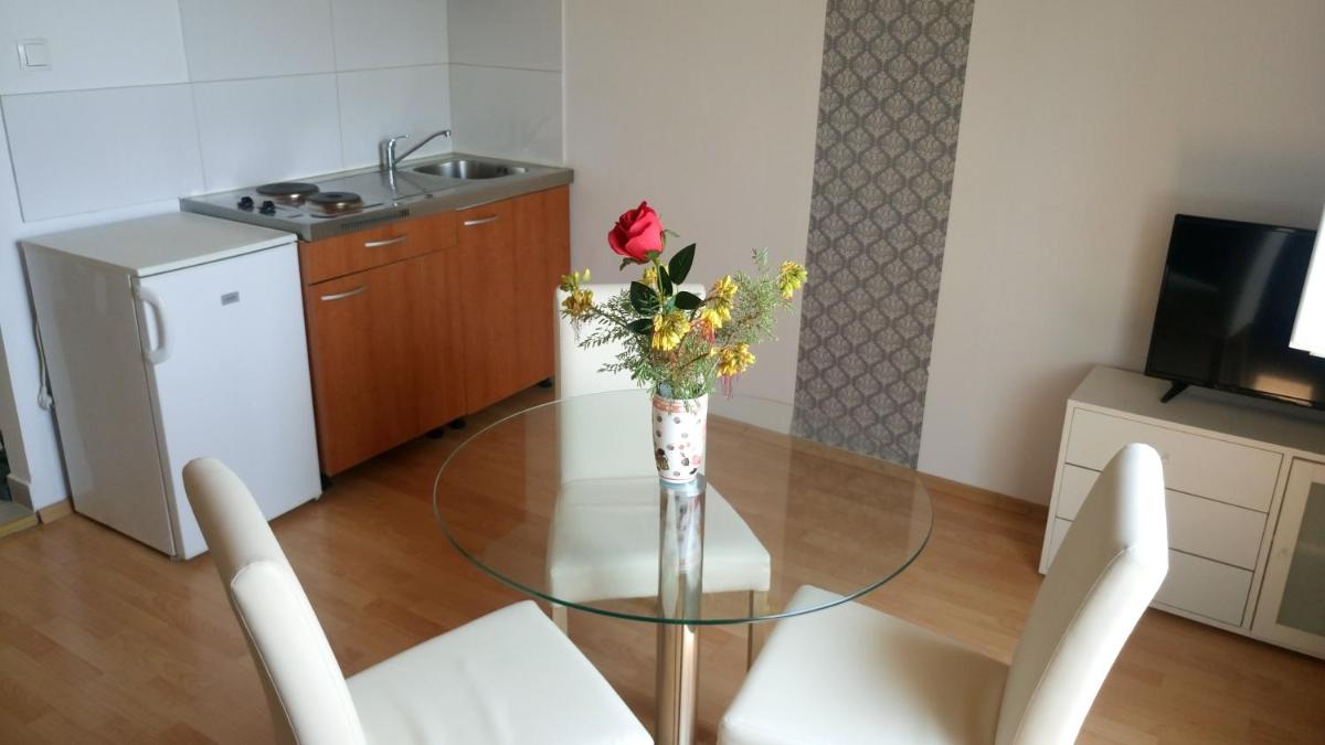 Apartment - Ground Floor photo 1