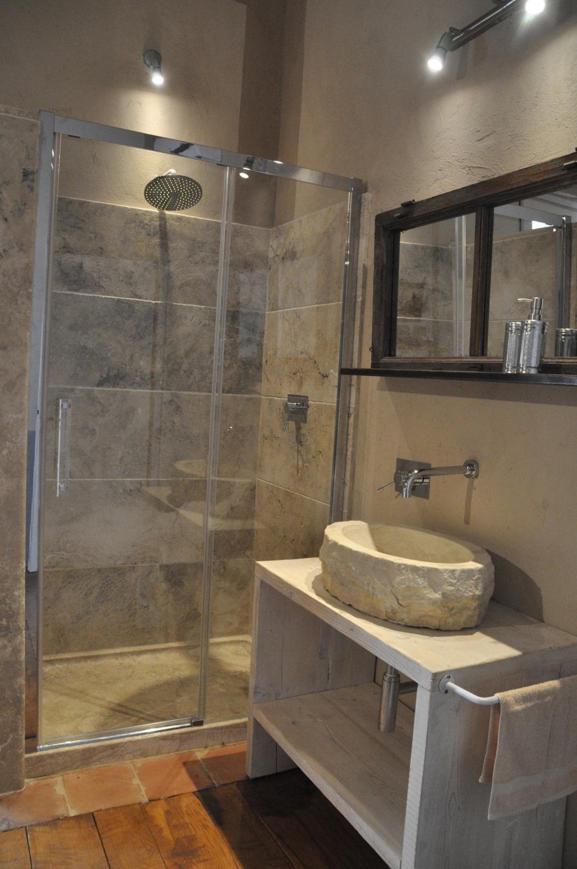 Double Room - Photo 2