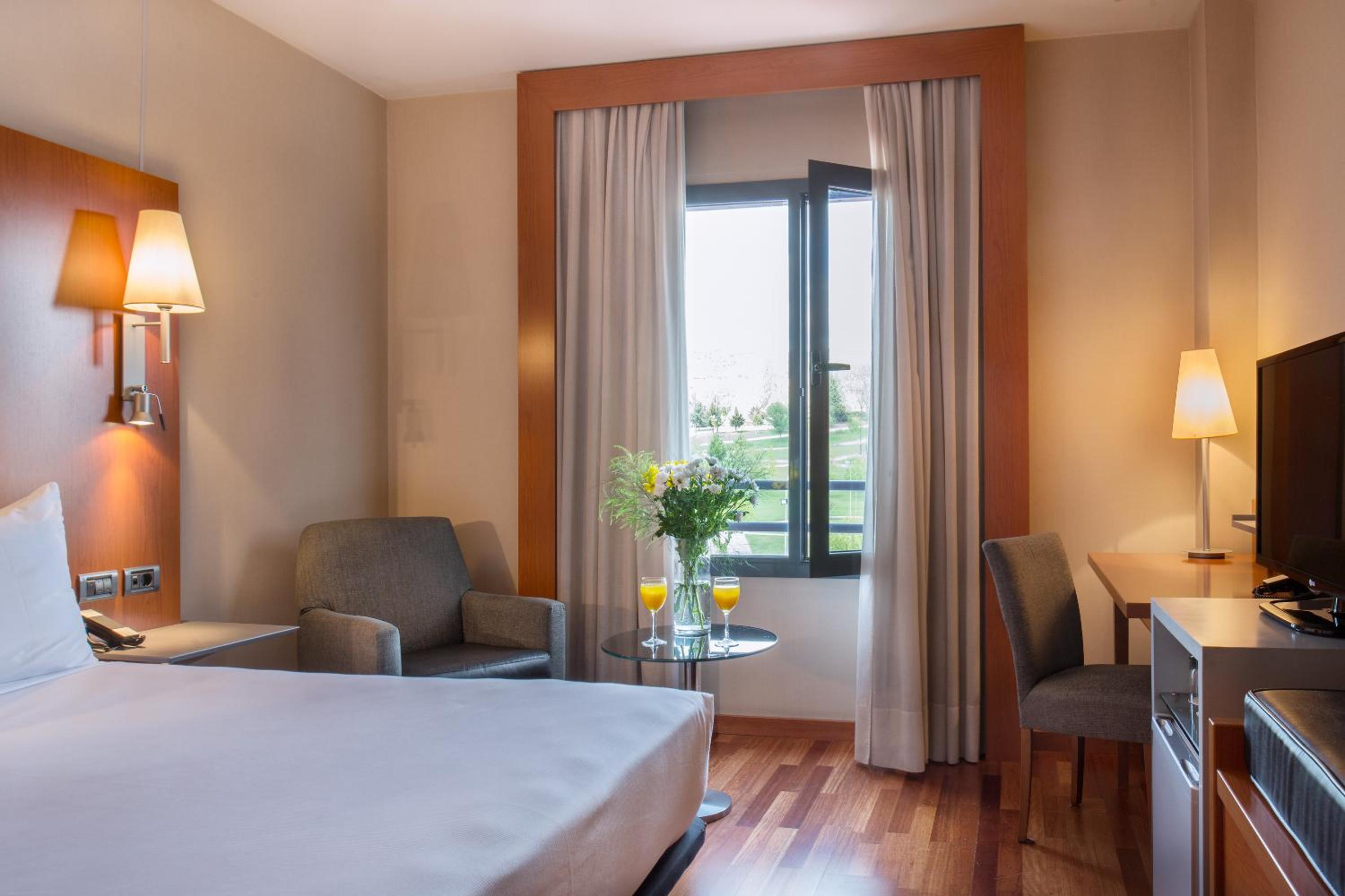 Double or Twin Room - Photo 1