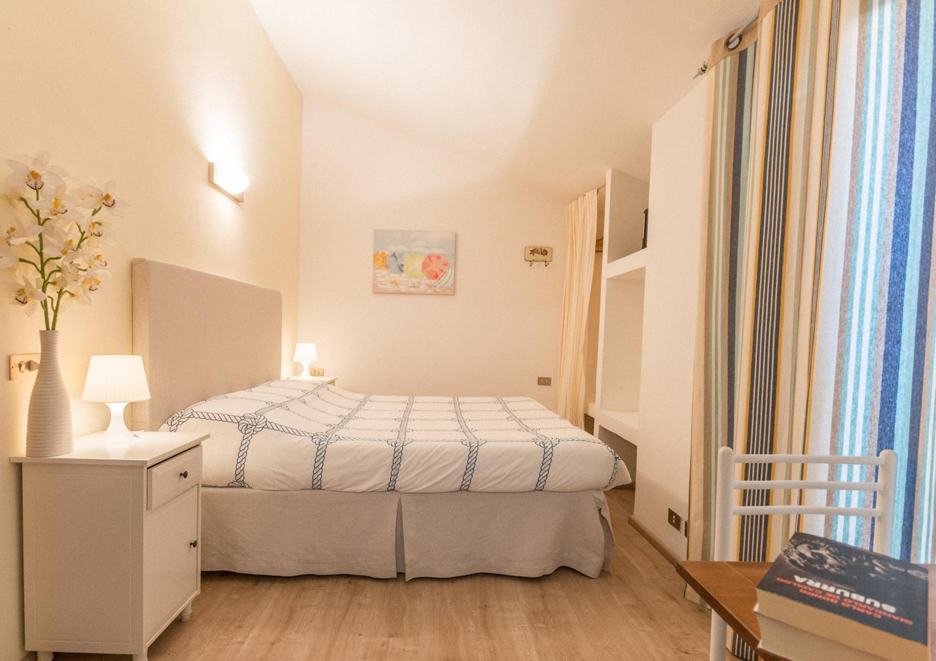 Economy Double Room photo 1