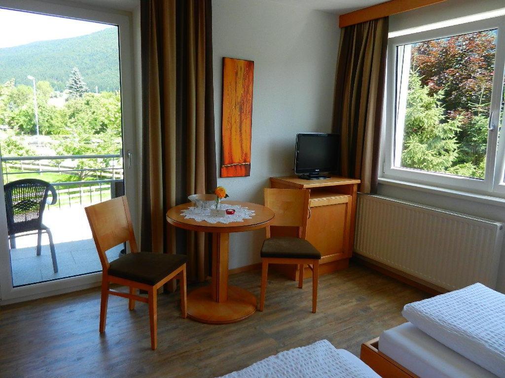 Standard Double Room photo 3