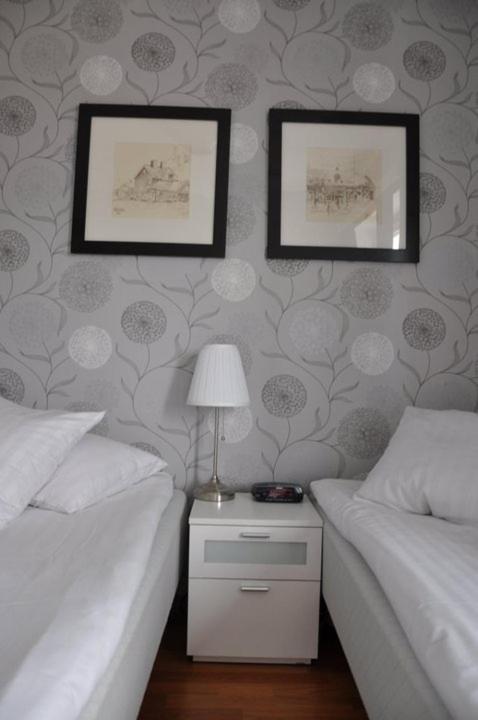 Double or Twin Room - Photo 6