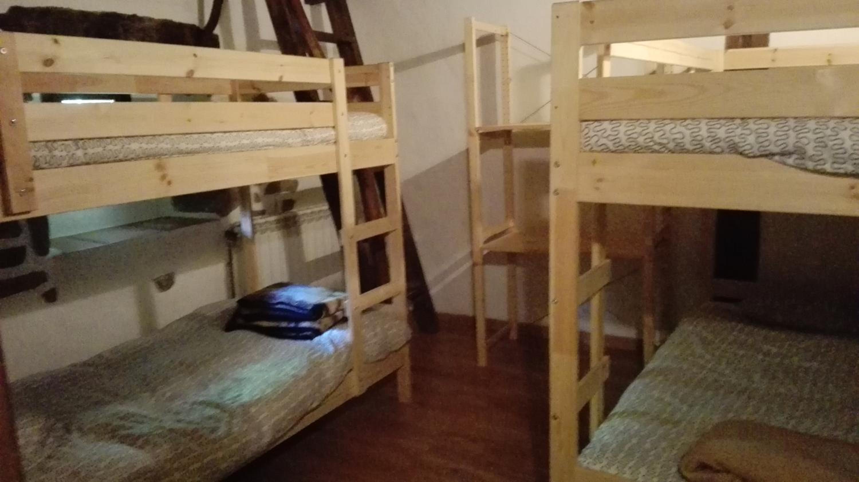 Single Bed in 10-Bed Dormitory Room photo 2