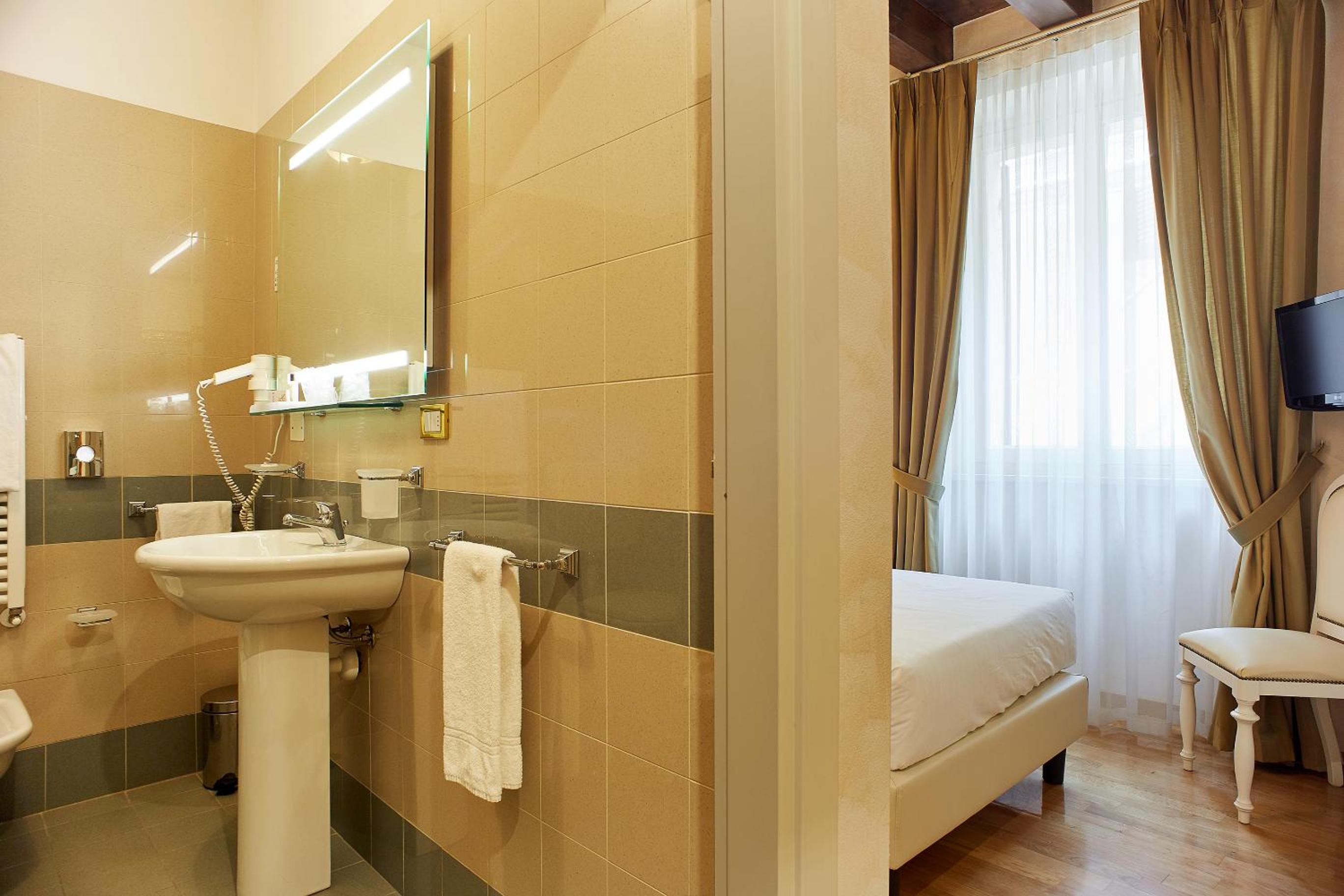 Single Room