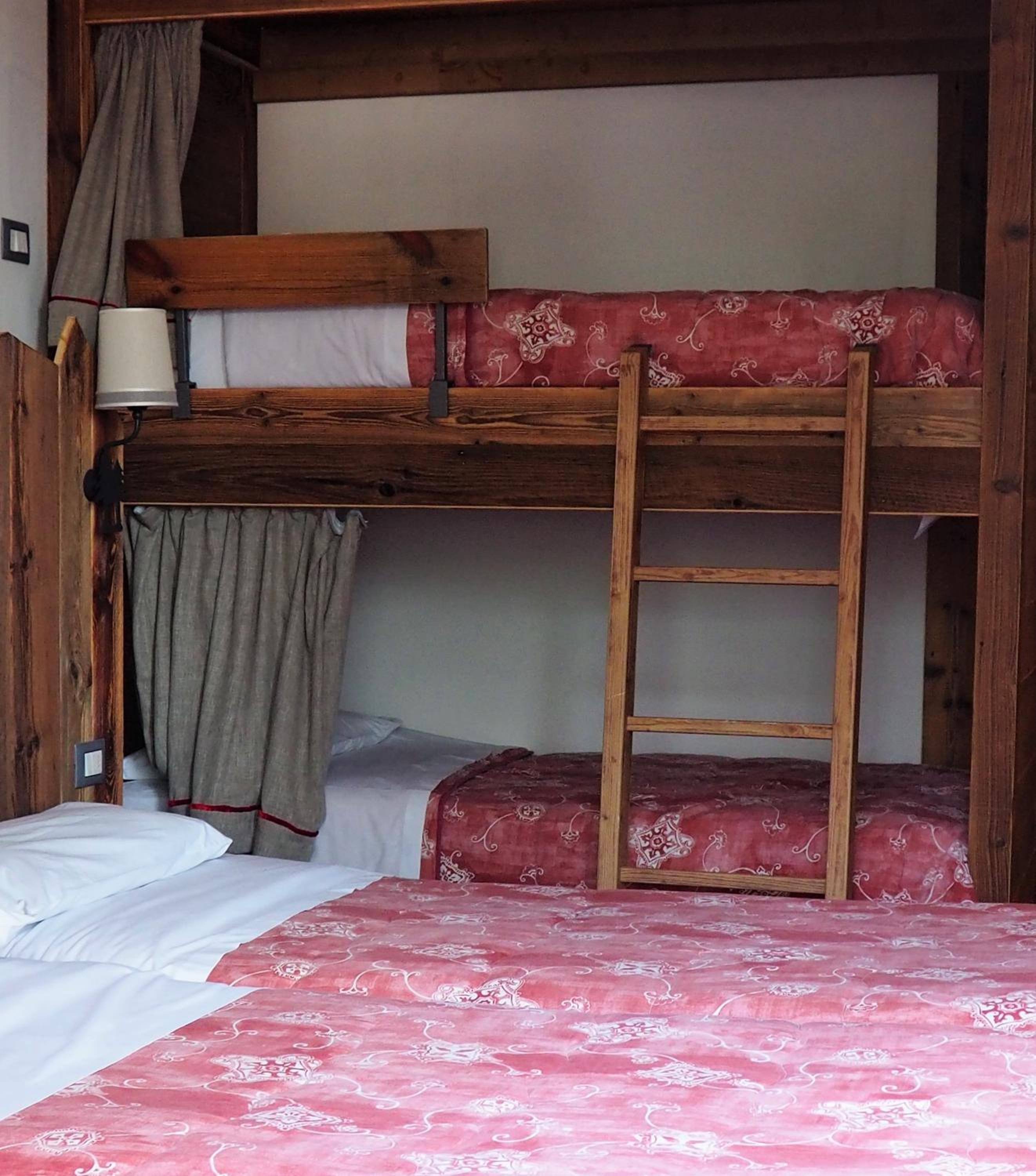 Quadruple Room - Photo 2