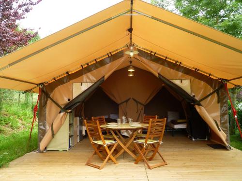 Tent (4 Adults) photo 2