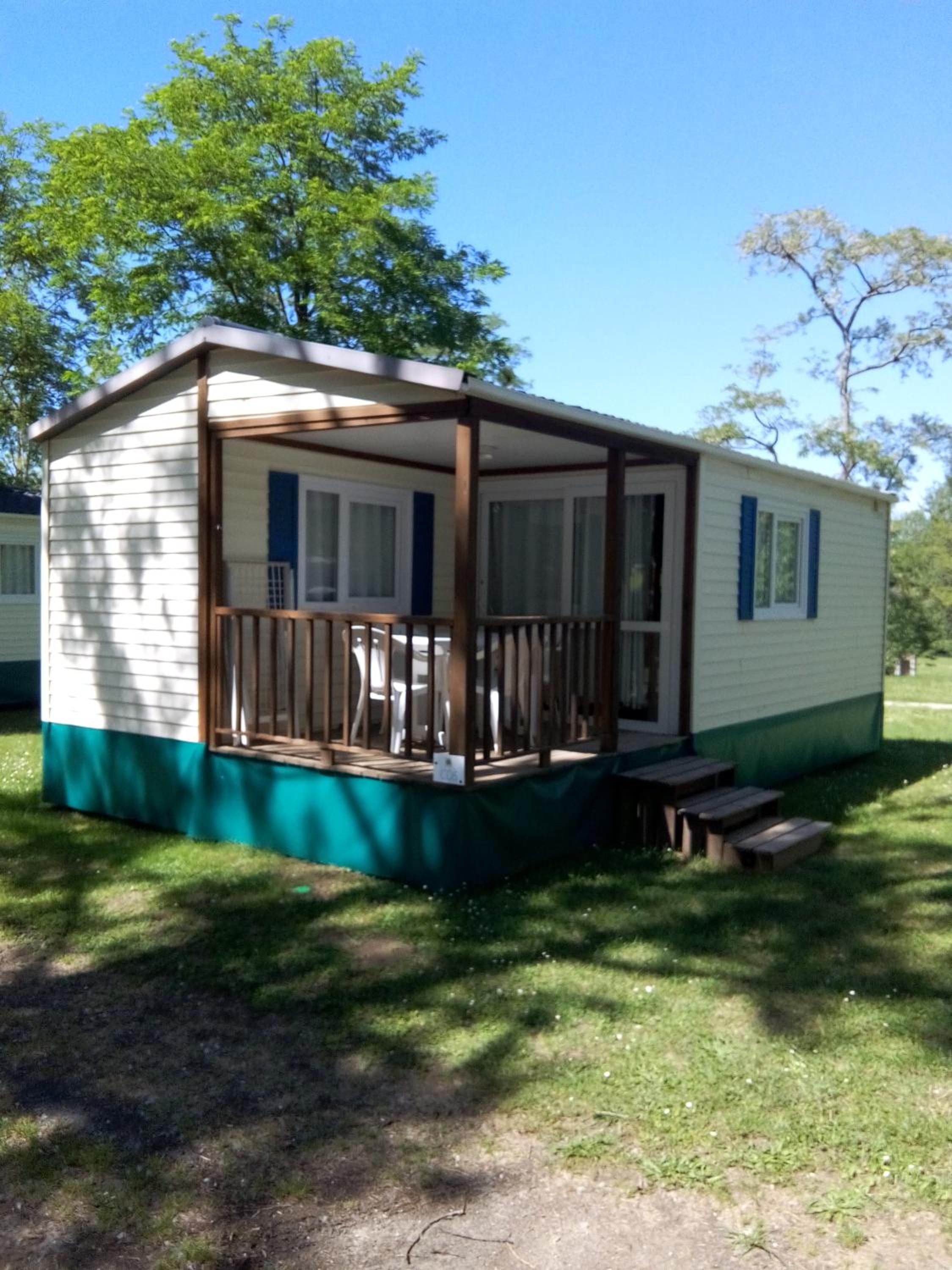 Mobile Home photo 1