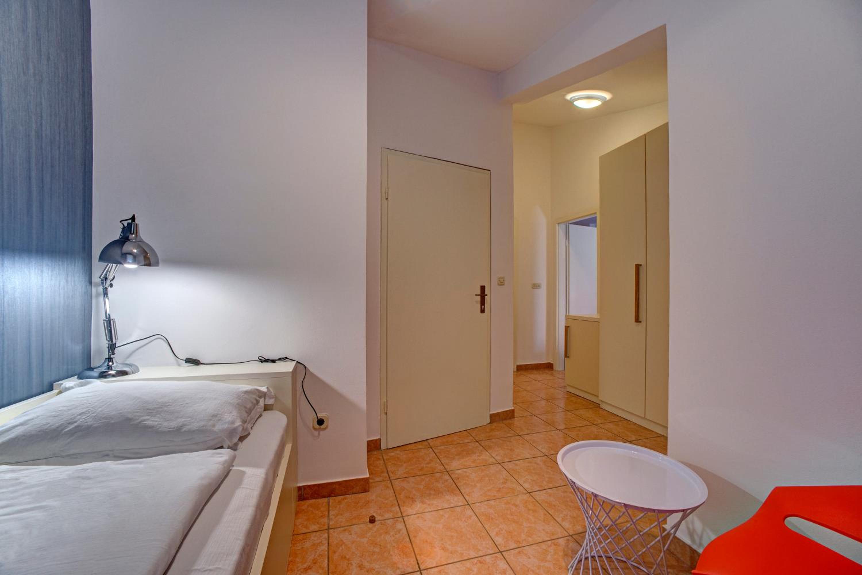 One-Bedroom Apartment - Annex building