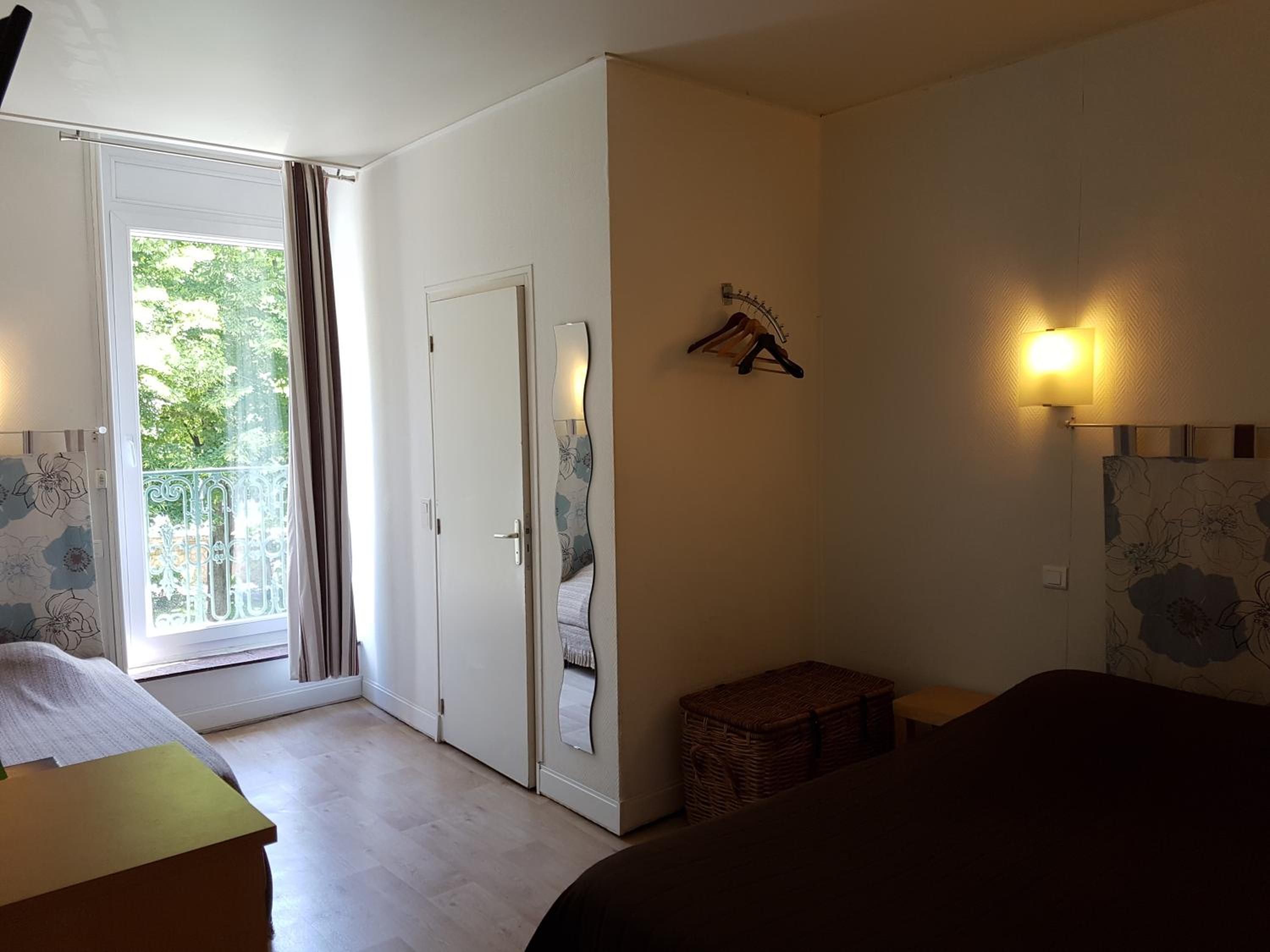 Superior Double Room - Photo 3