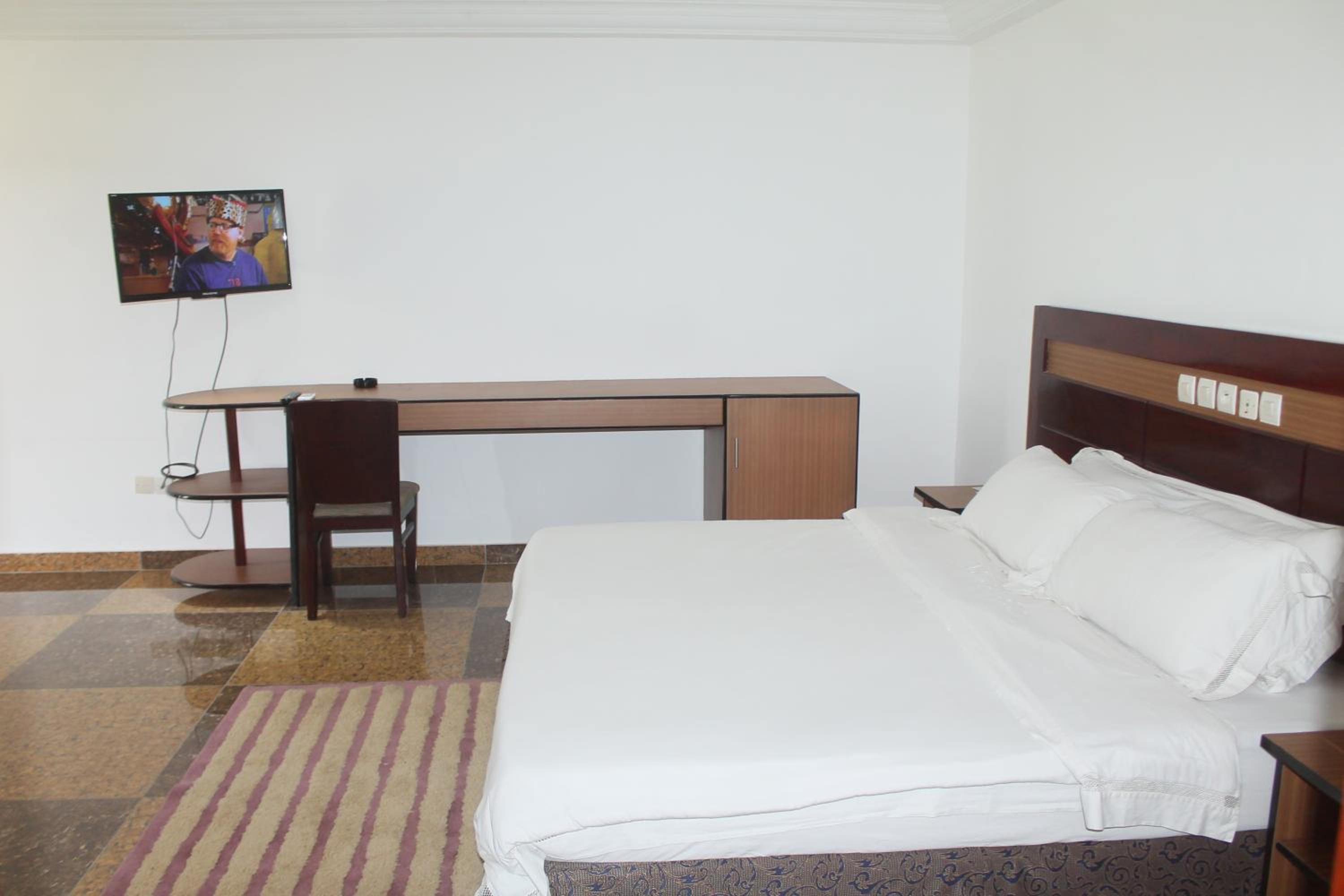 Deluxe Suite photo 3