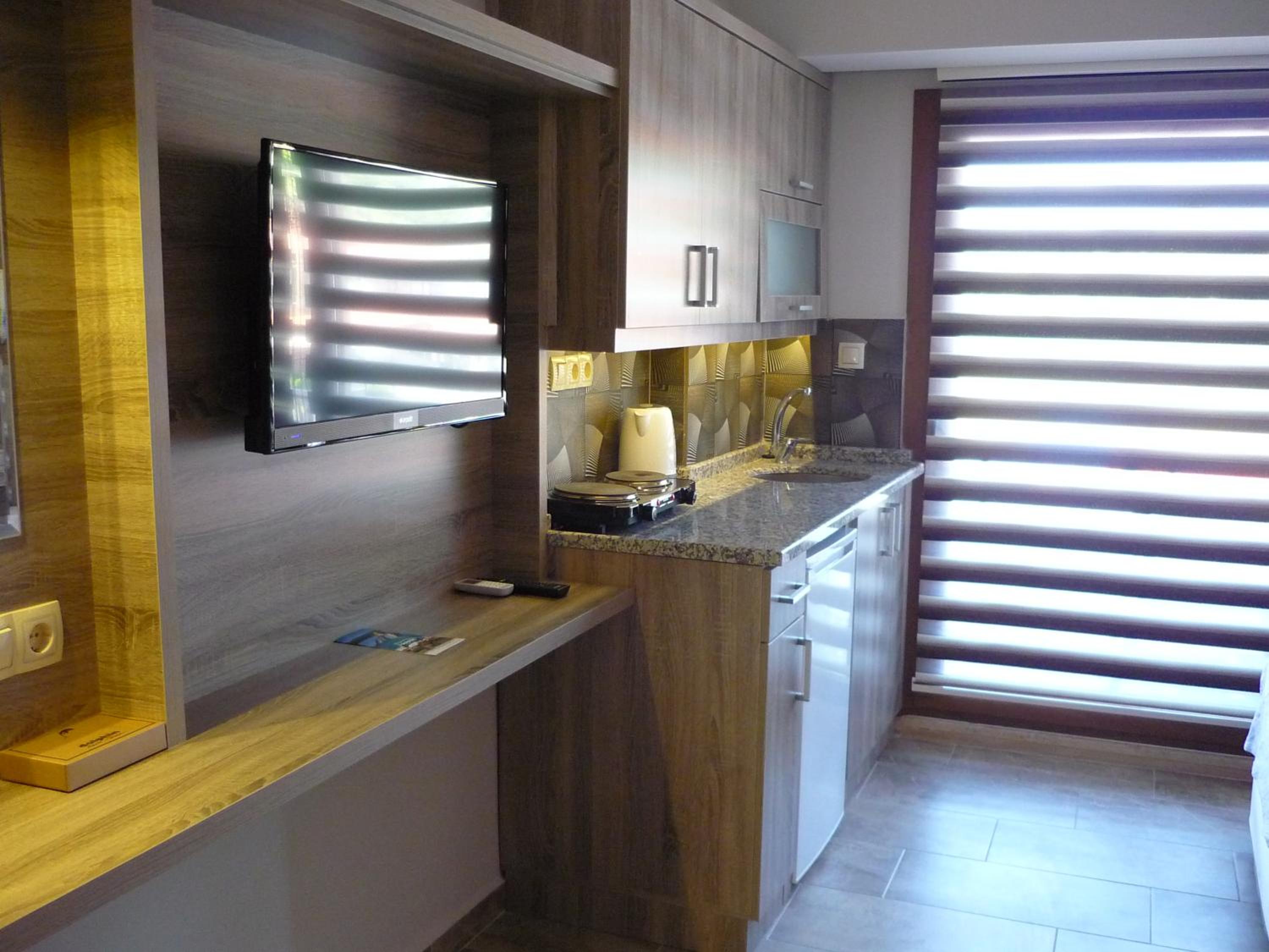 Double Room with Terrace photo 3