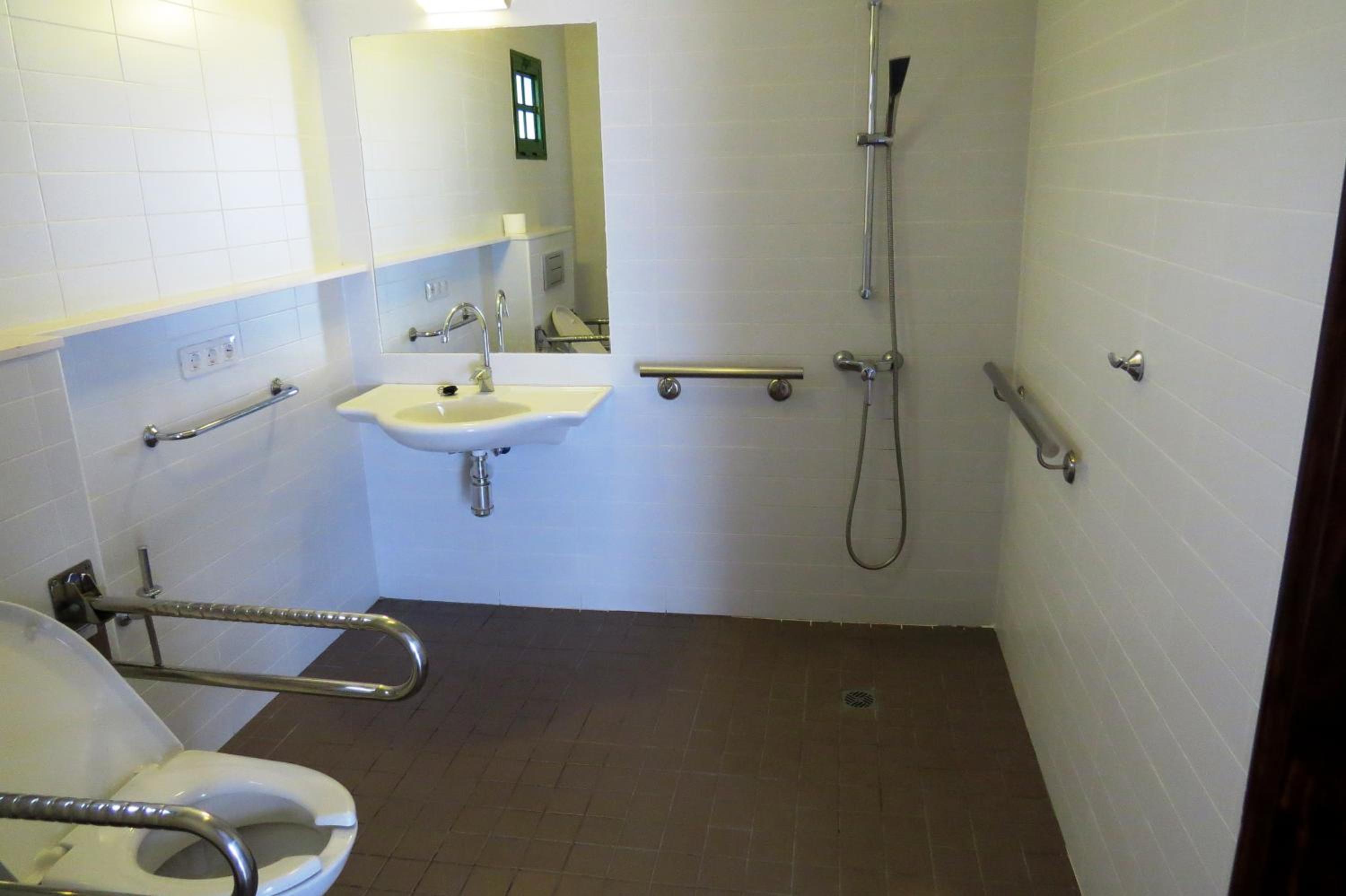 Triple Room - Disability Access