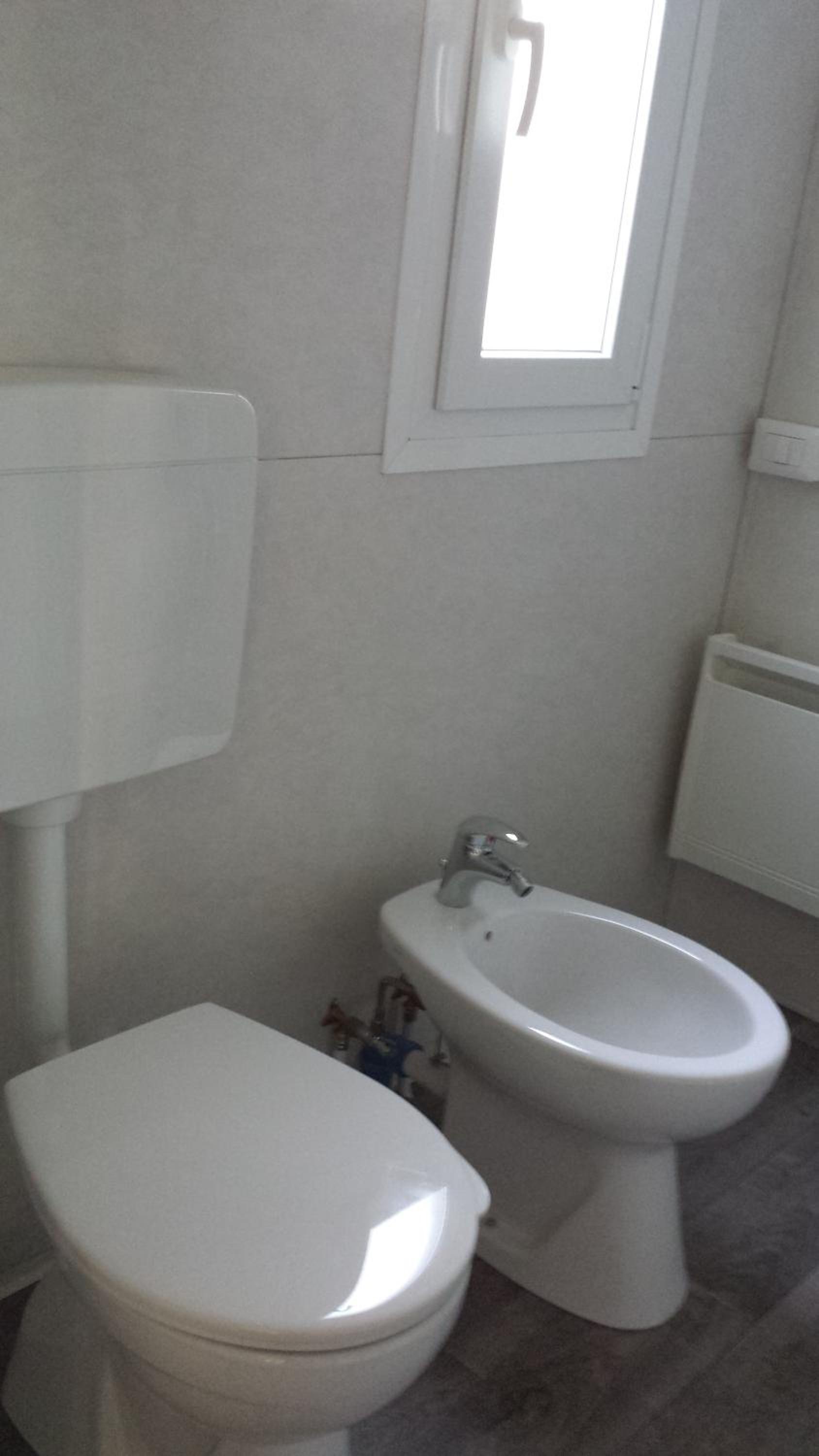 Three - Bedroom Mobile Home photo 3