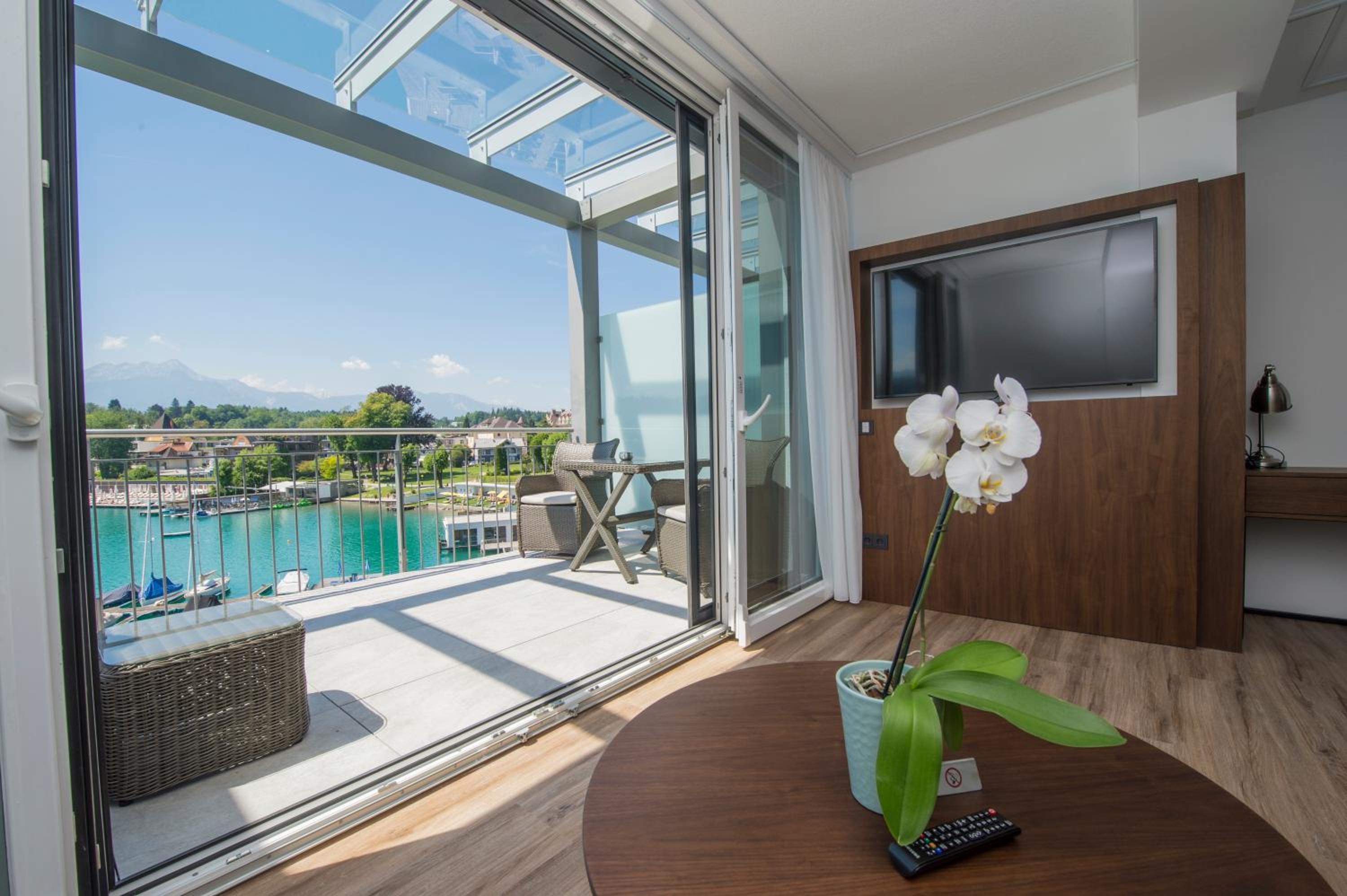 Big Suite with Balcony photo 2