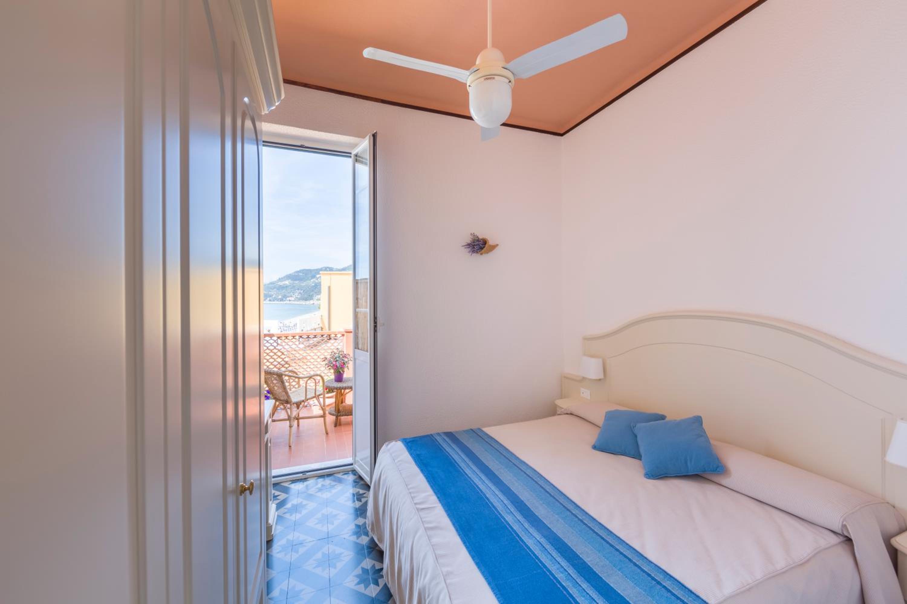 Double Room with Balcony - Beach Package