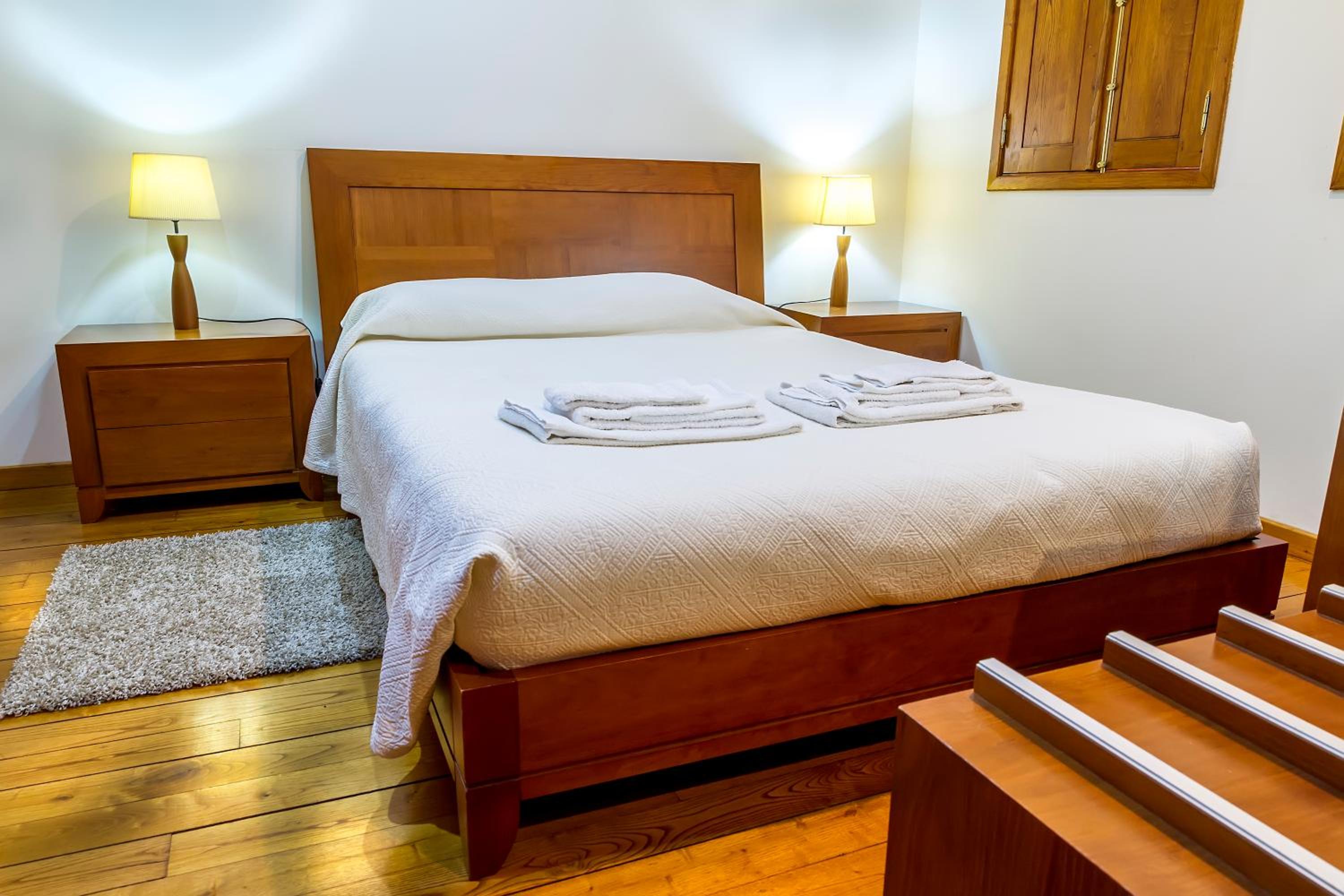 Double Room with Private Bathroom - Photo 1