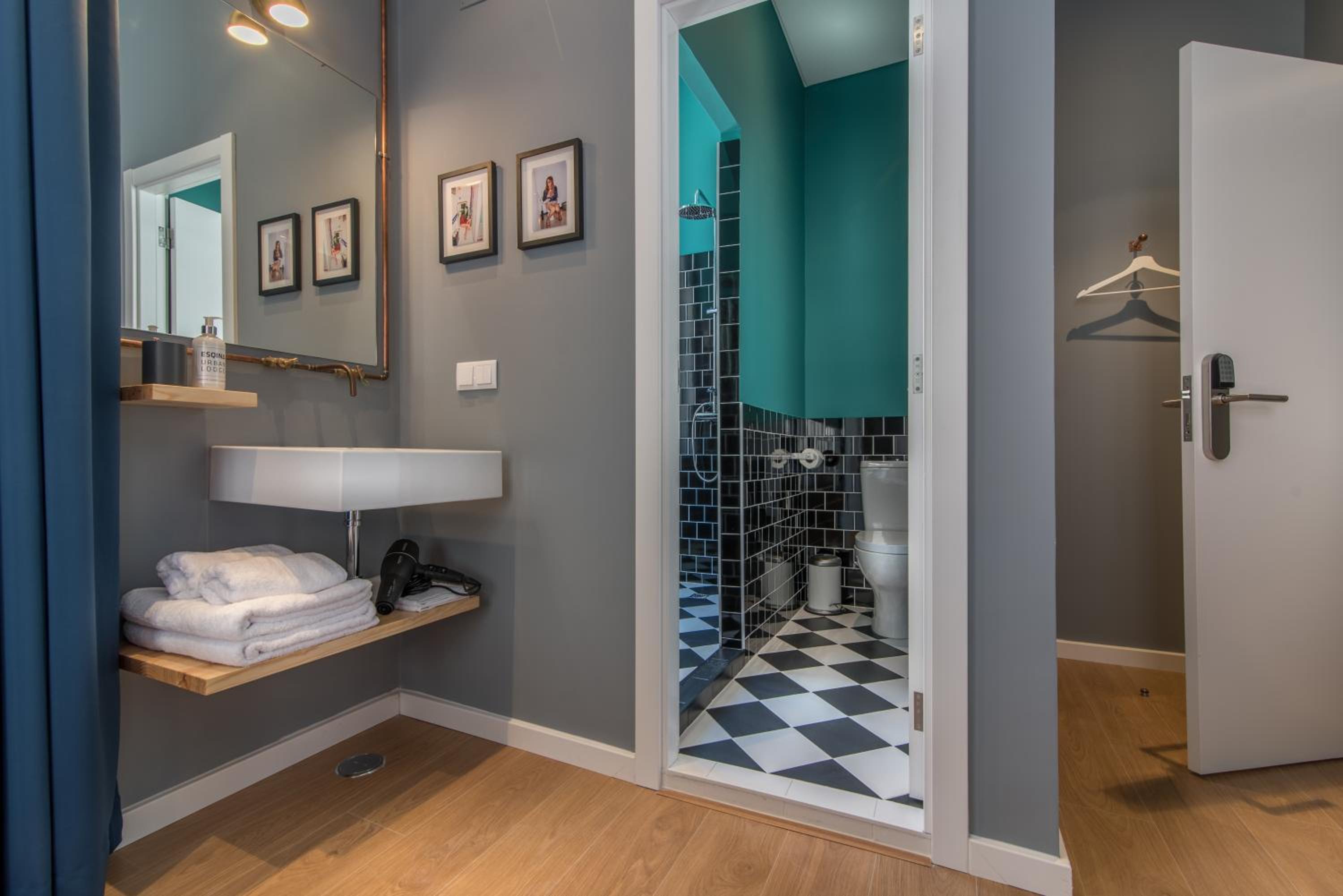 Superior Double or Twin Room with City View photo 3