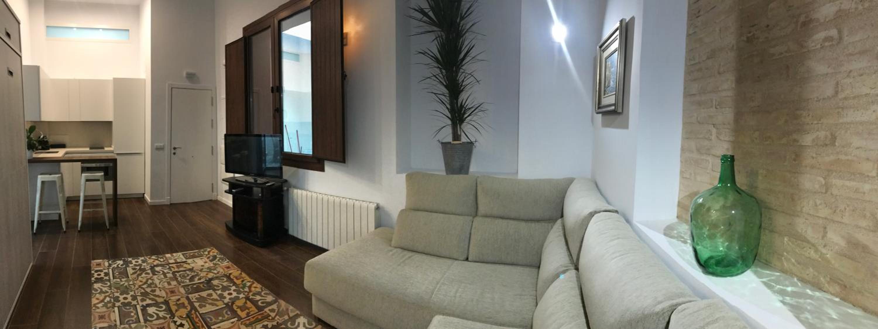 One-Bedroom Apartment