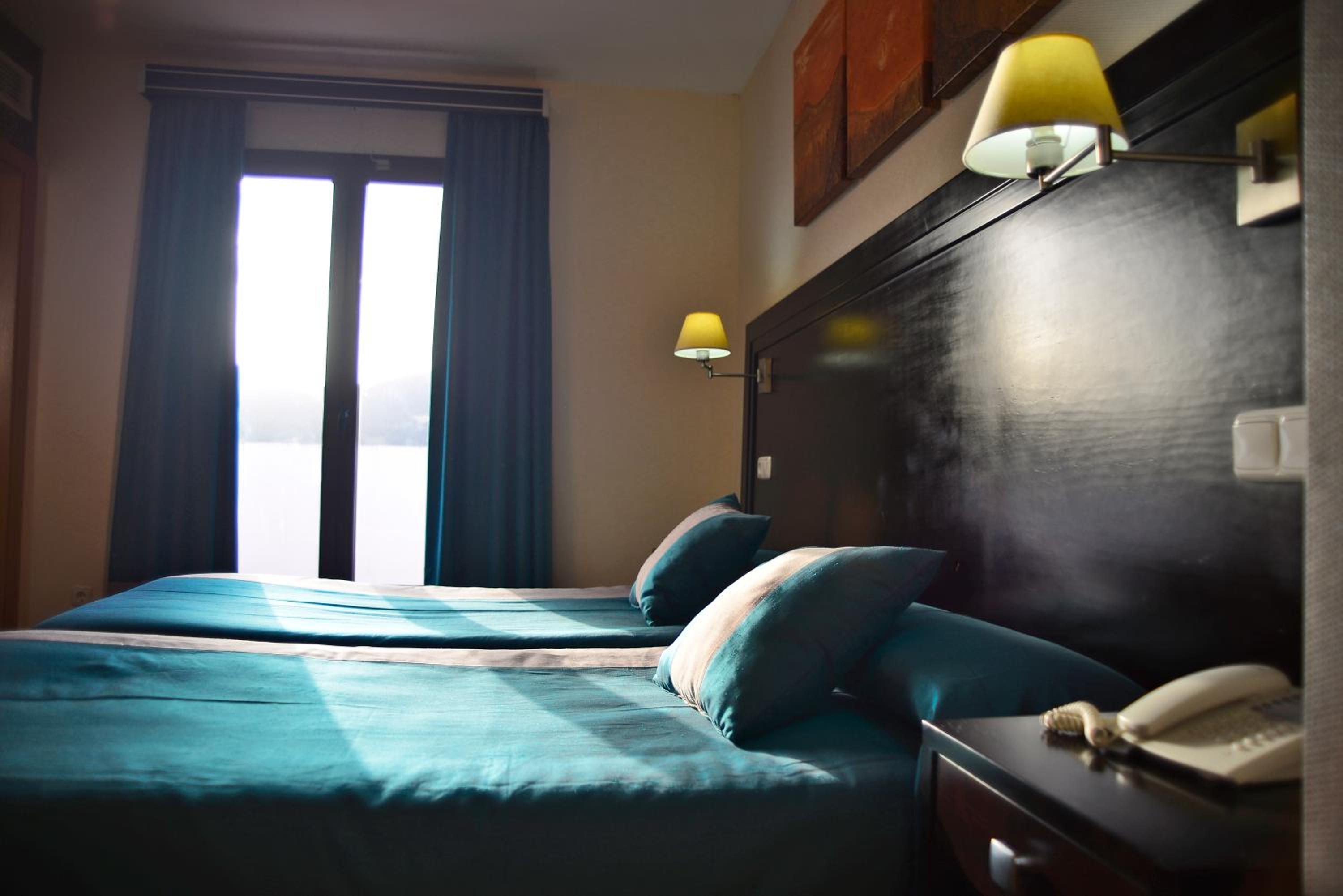 Double or Twin Room photo 2