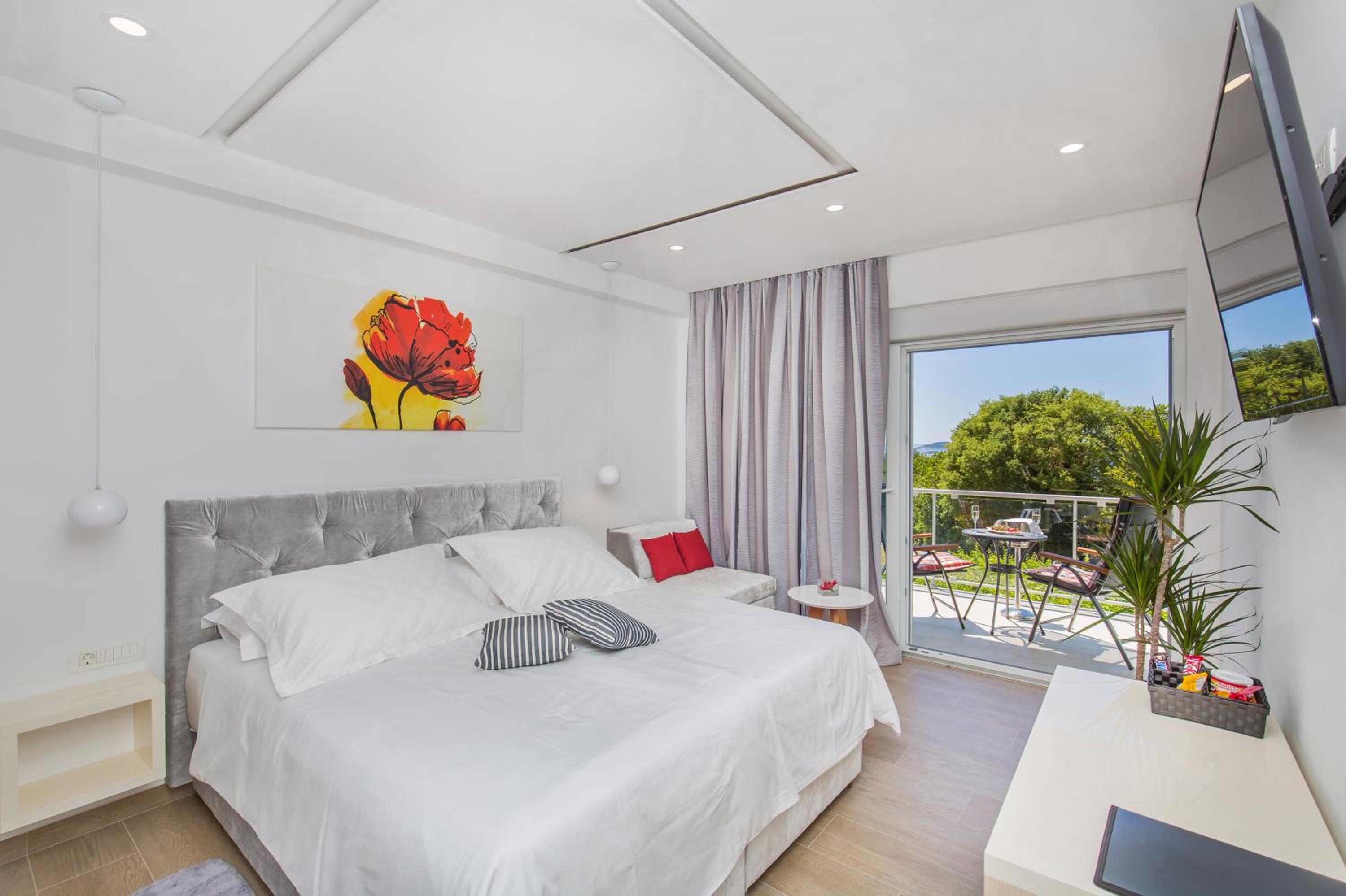 Double or Twin Room with Balcony