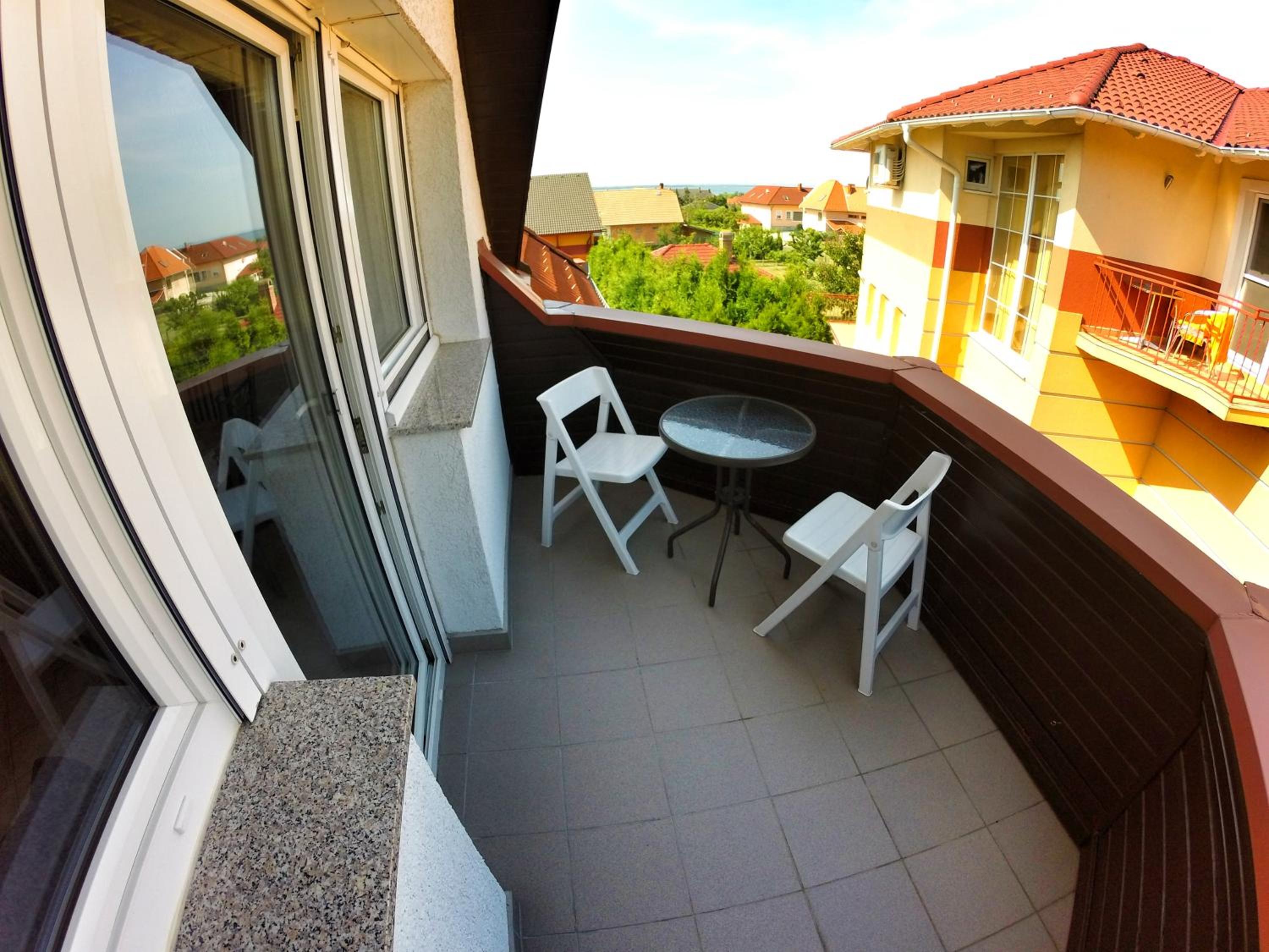 Apartment with Garden View photo 3