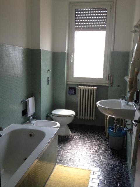 Double Room - Photo 4