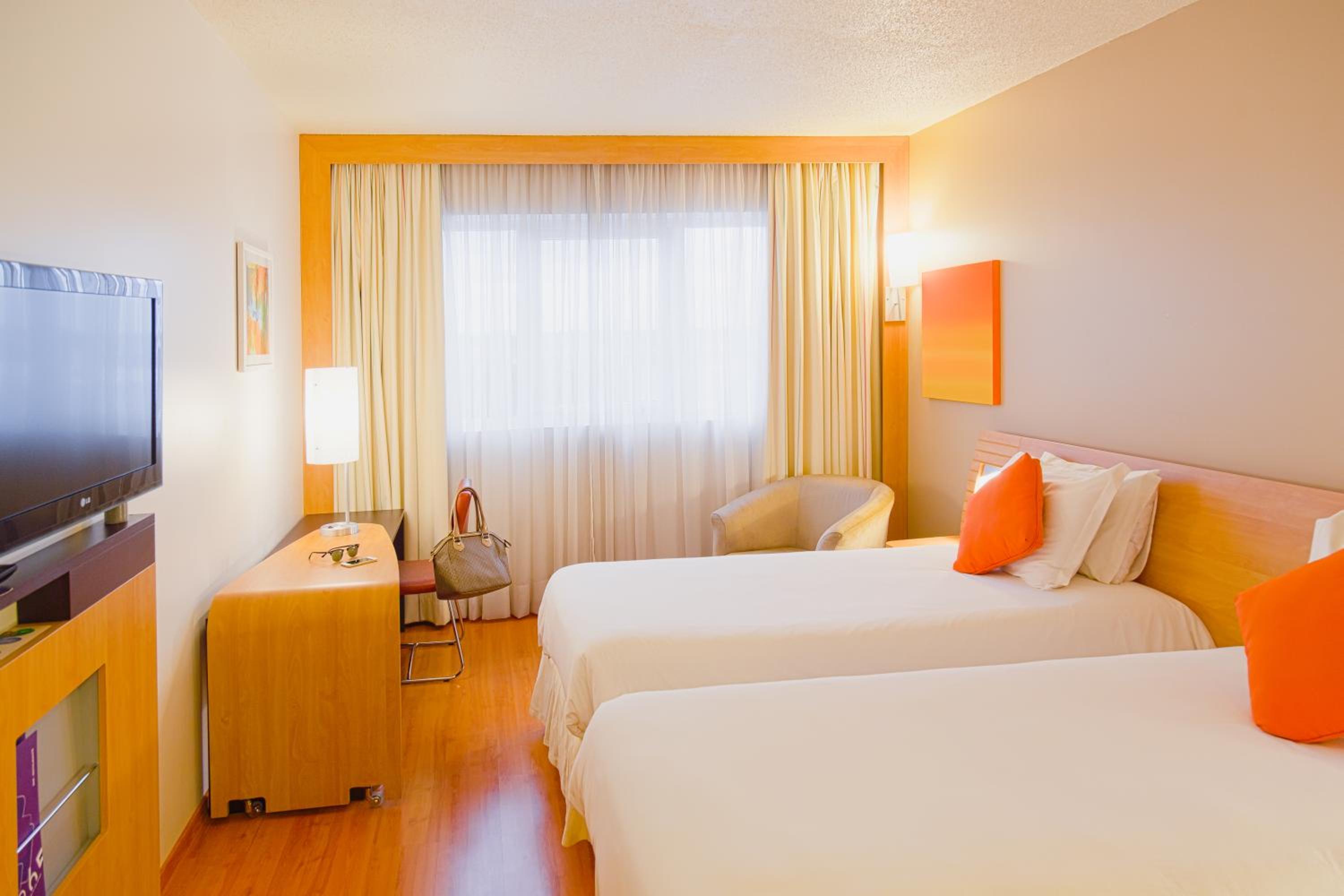 Superior Twin Room - Photo 8