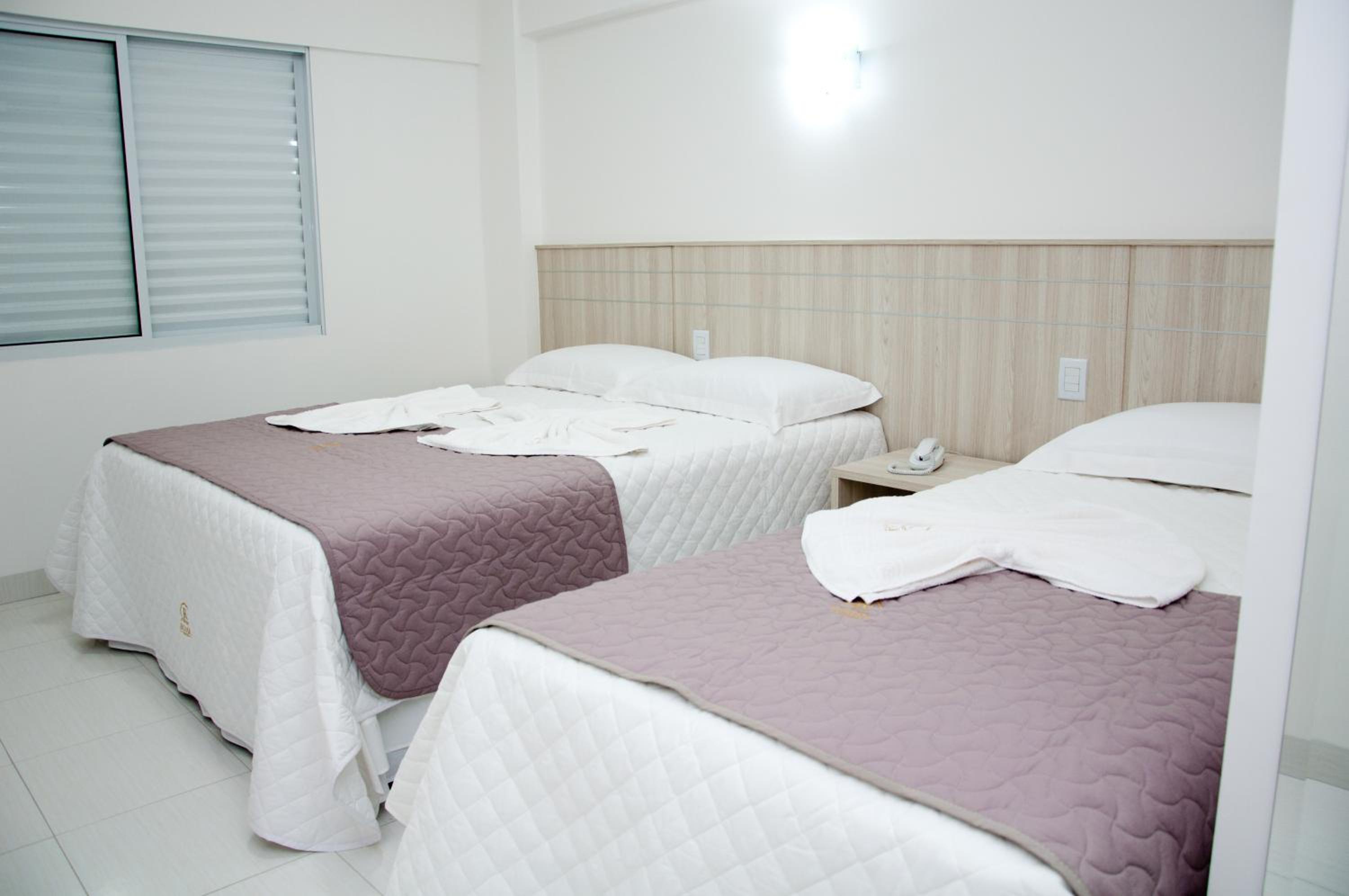 Luxury Triple Room with One Double Bed and One Single Bed photo 3