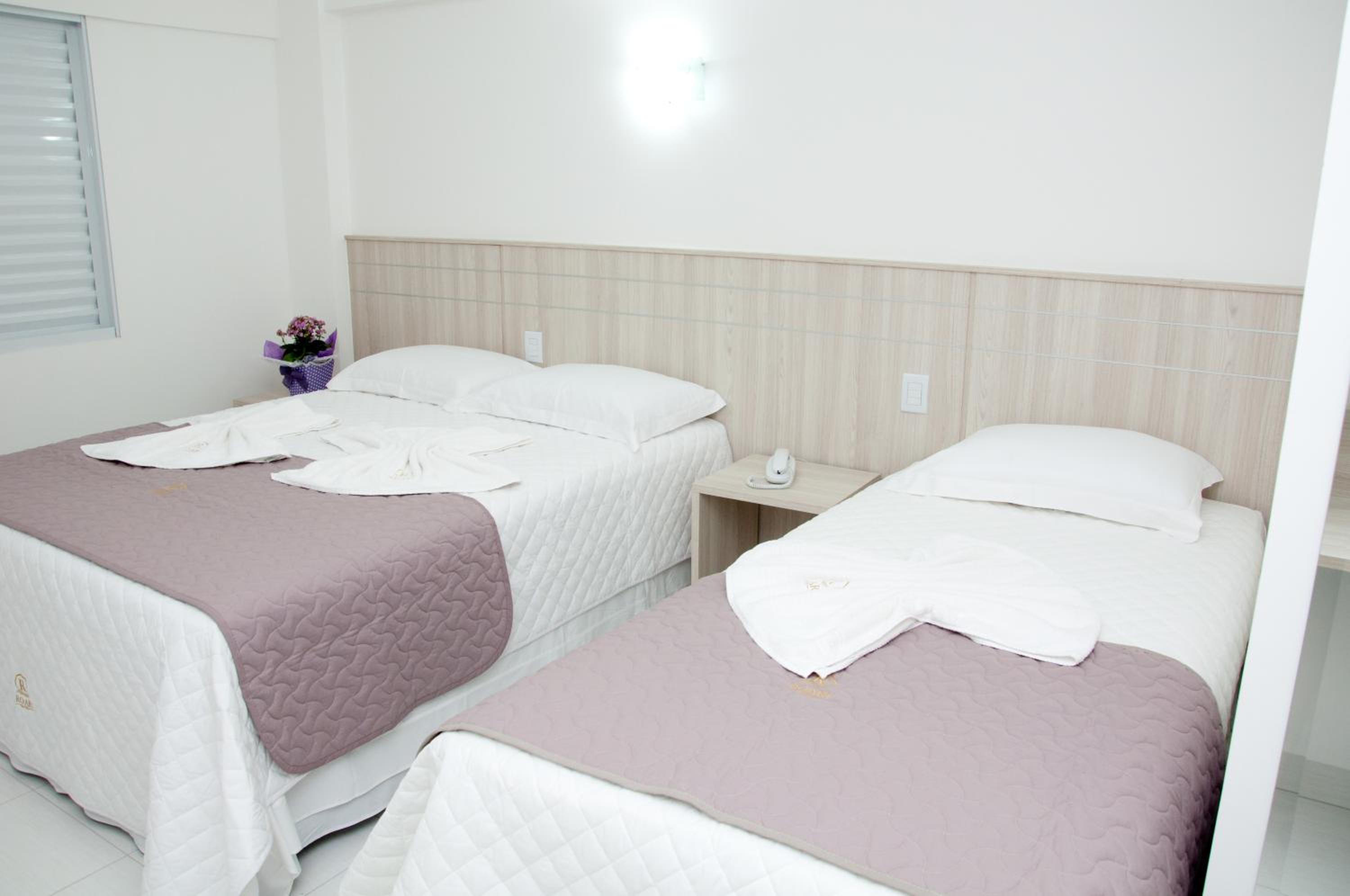 Luxury Triple Room with One Double Bed and One Single Bed photo 3
