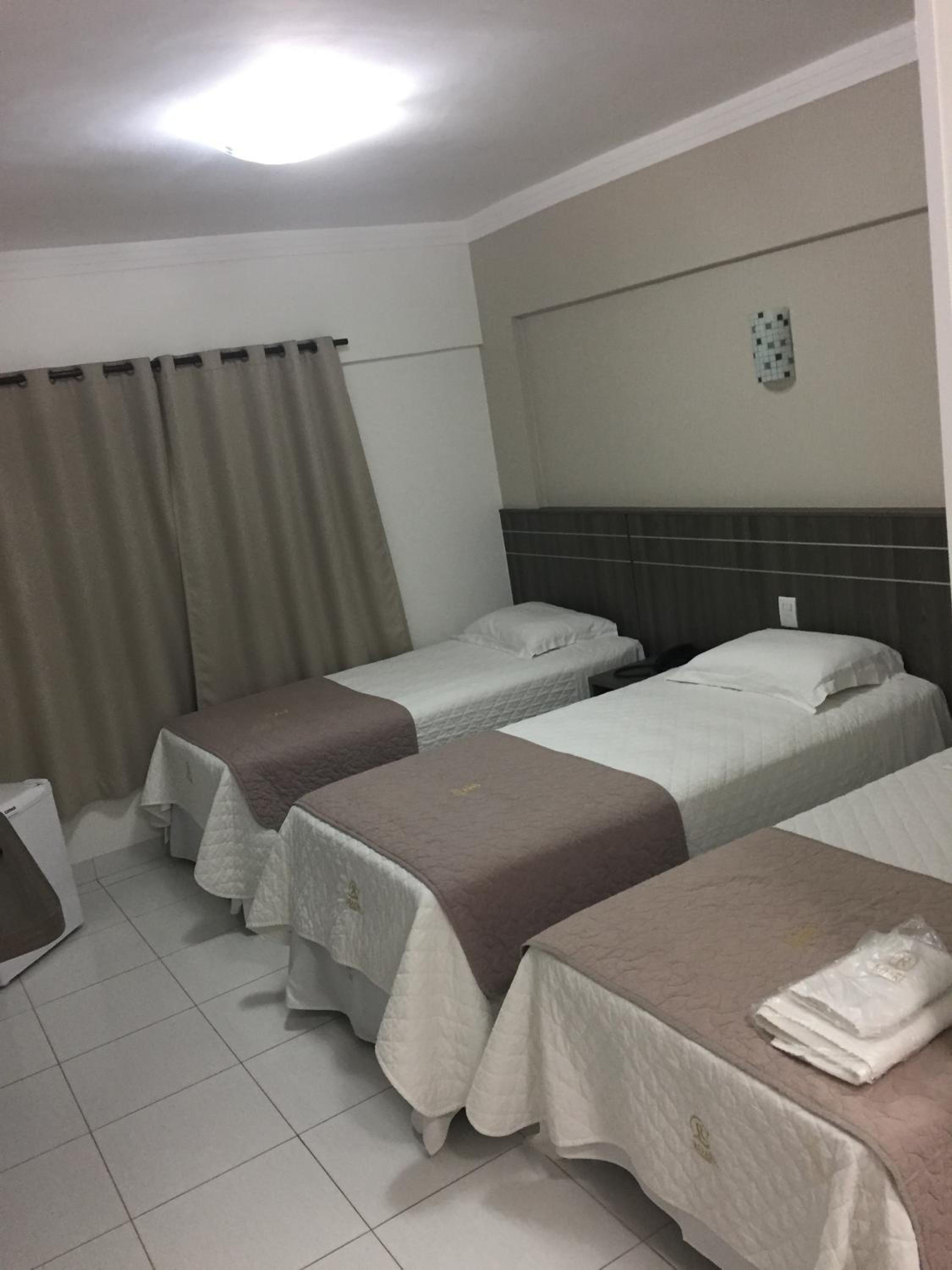 Deluxe Triple Room photo 2