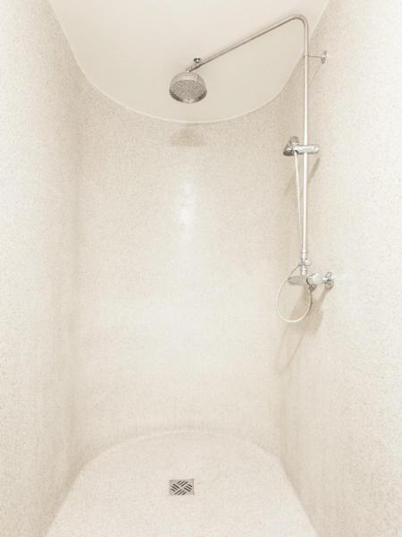 Double Room - Photo 12
