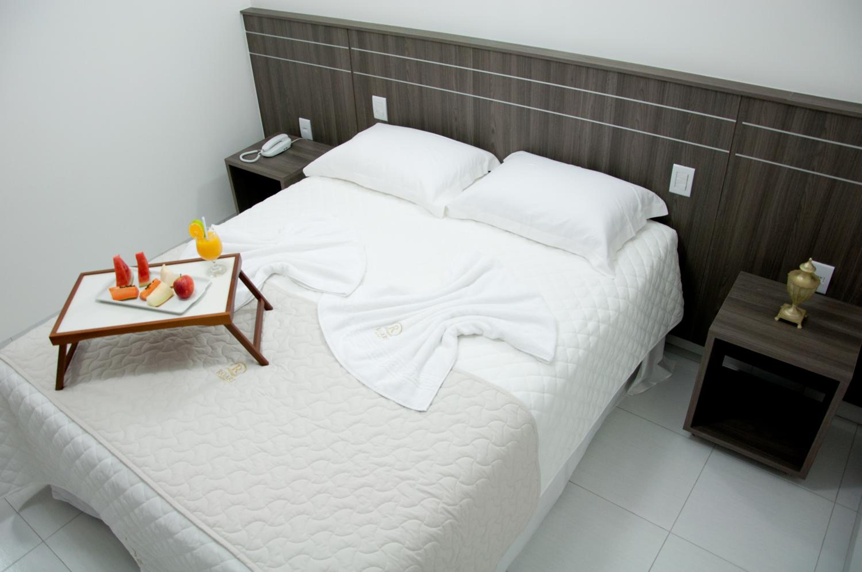 Deluxe Double Room with Double Bed photo 2