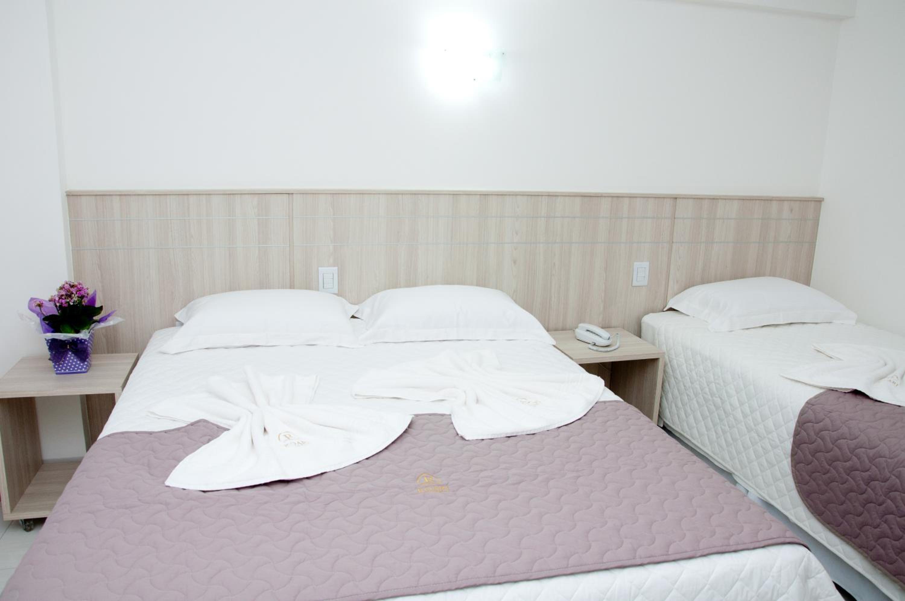 Luxury Triple Room with One Double Bed and One Single Bed photo 1