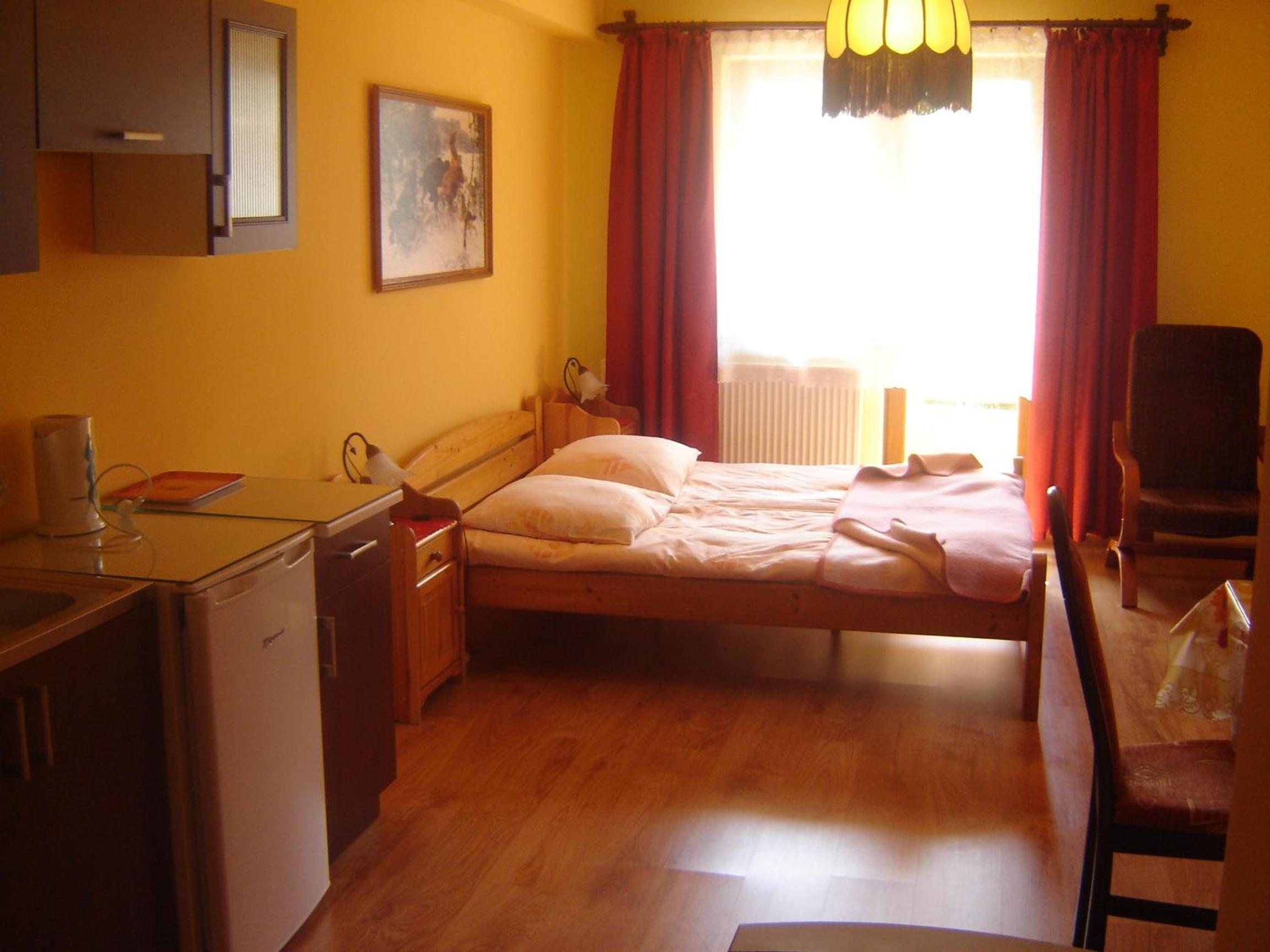 Suite with Mountain View - Photo 3