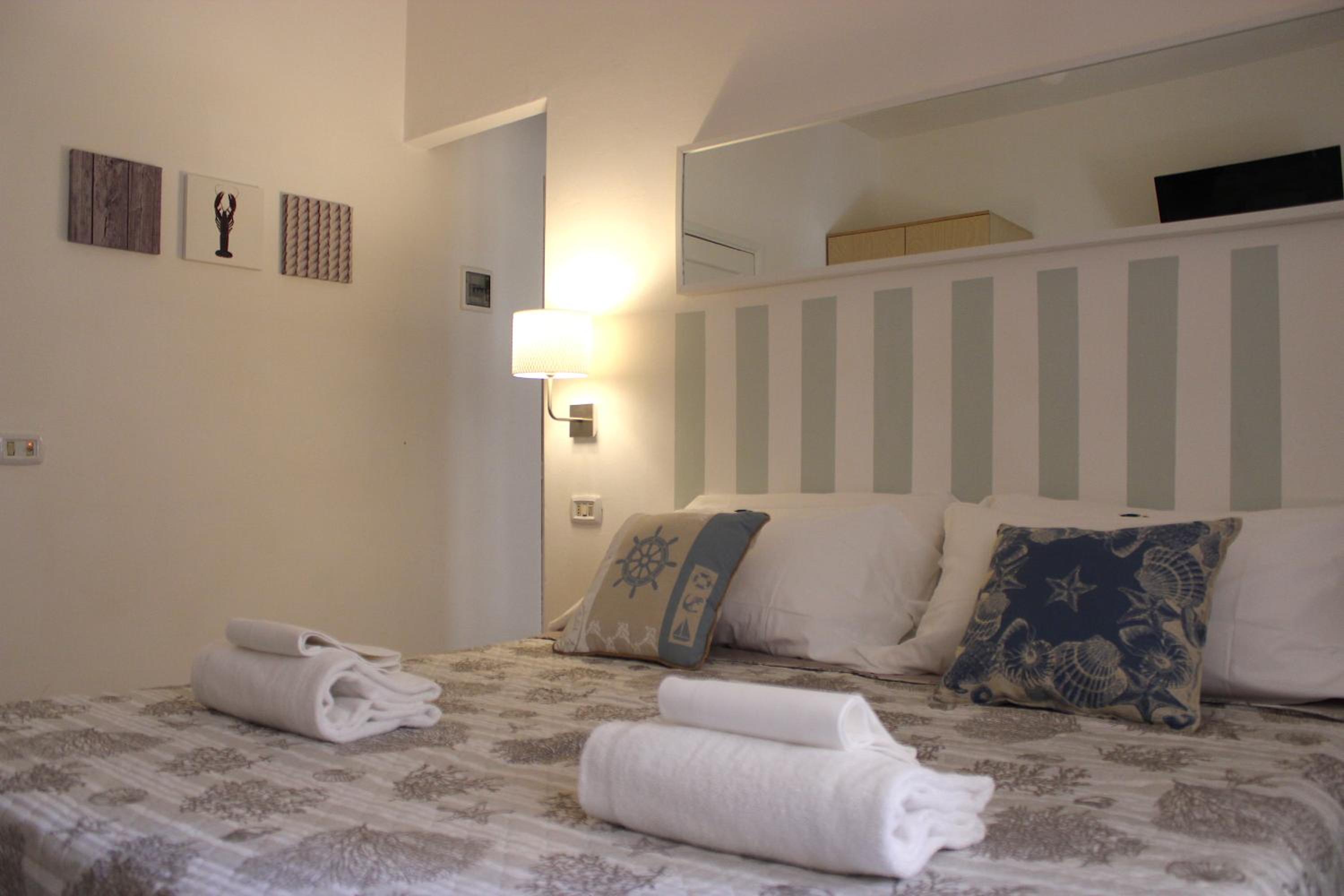 One-Bedroom Apartment (2 Adults)