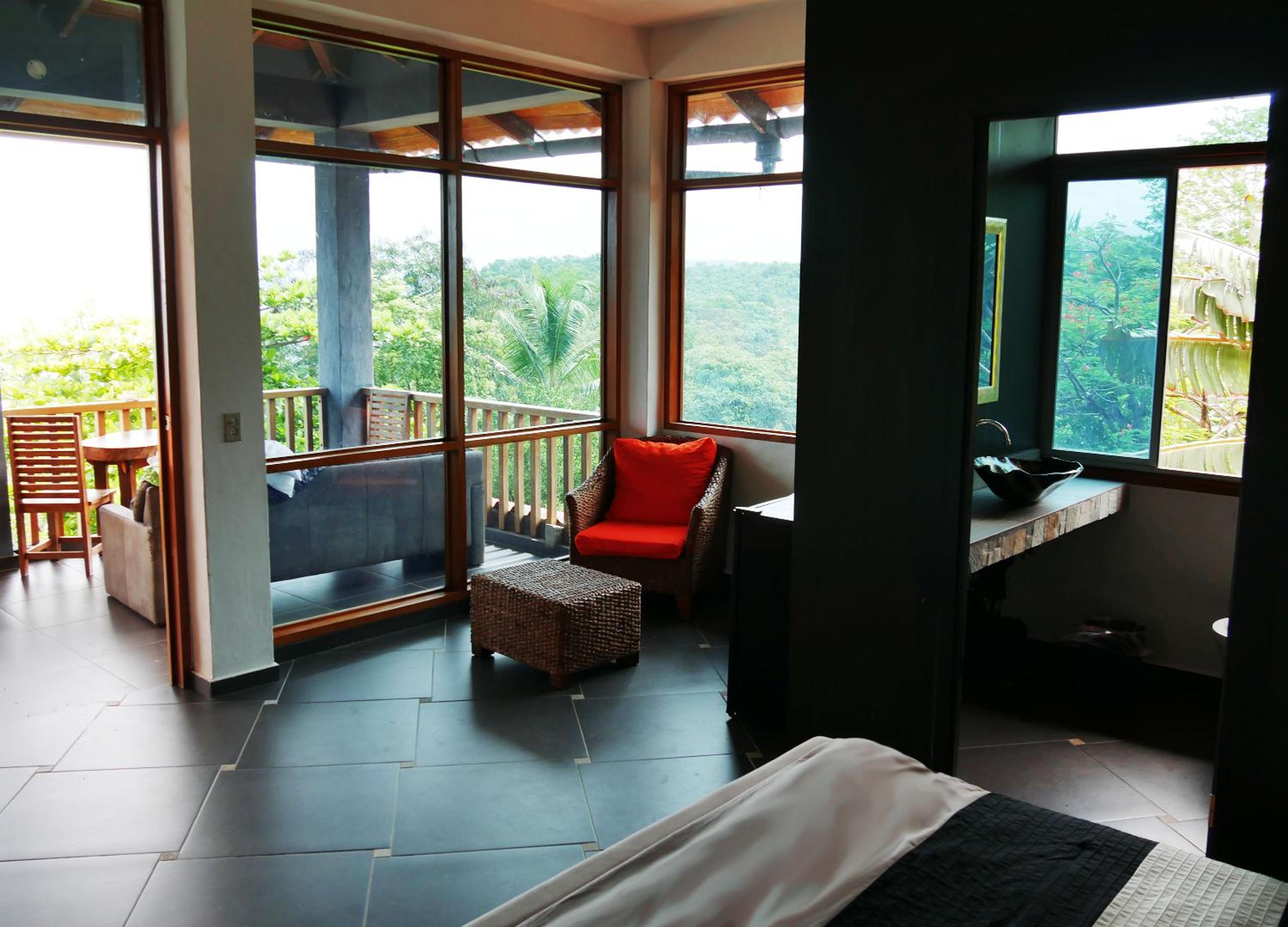 Deluxe Double Room with Sea View photo 3