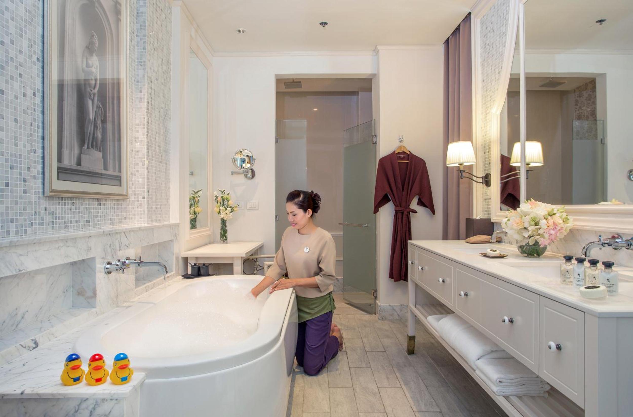Suite ( 24 hours Use of Room )