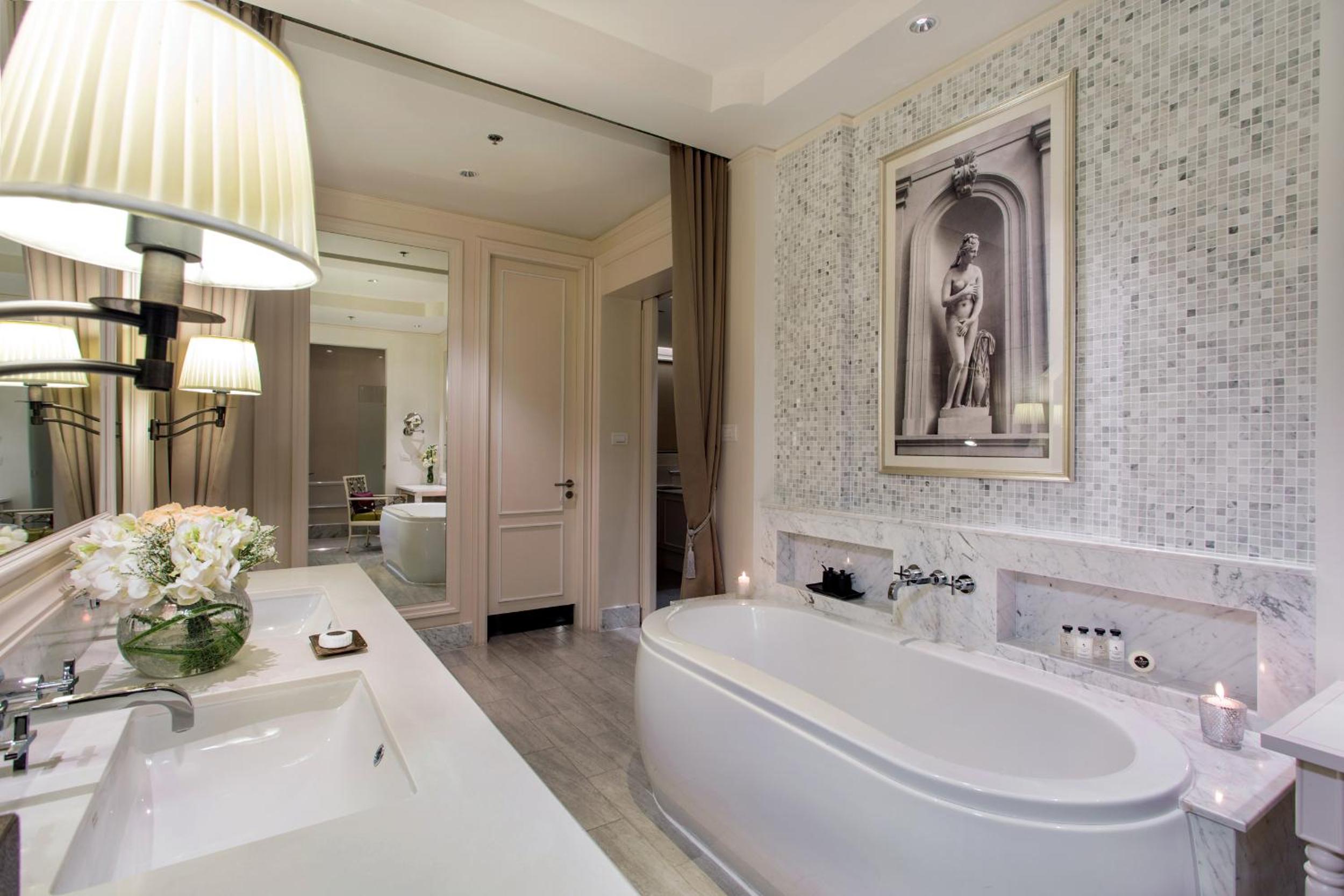 Suite ( 24 hours Use of Room ) thumbnail 5