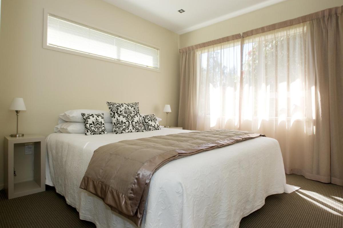 Executive One-Bedroom Suite photo 1