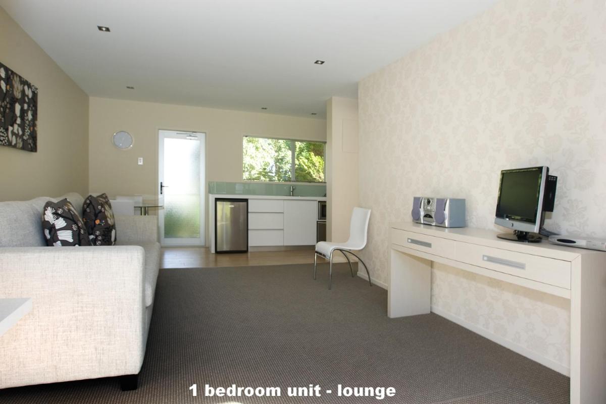 Executive One-Bedroom Suite photo 3