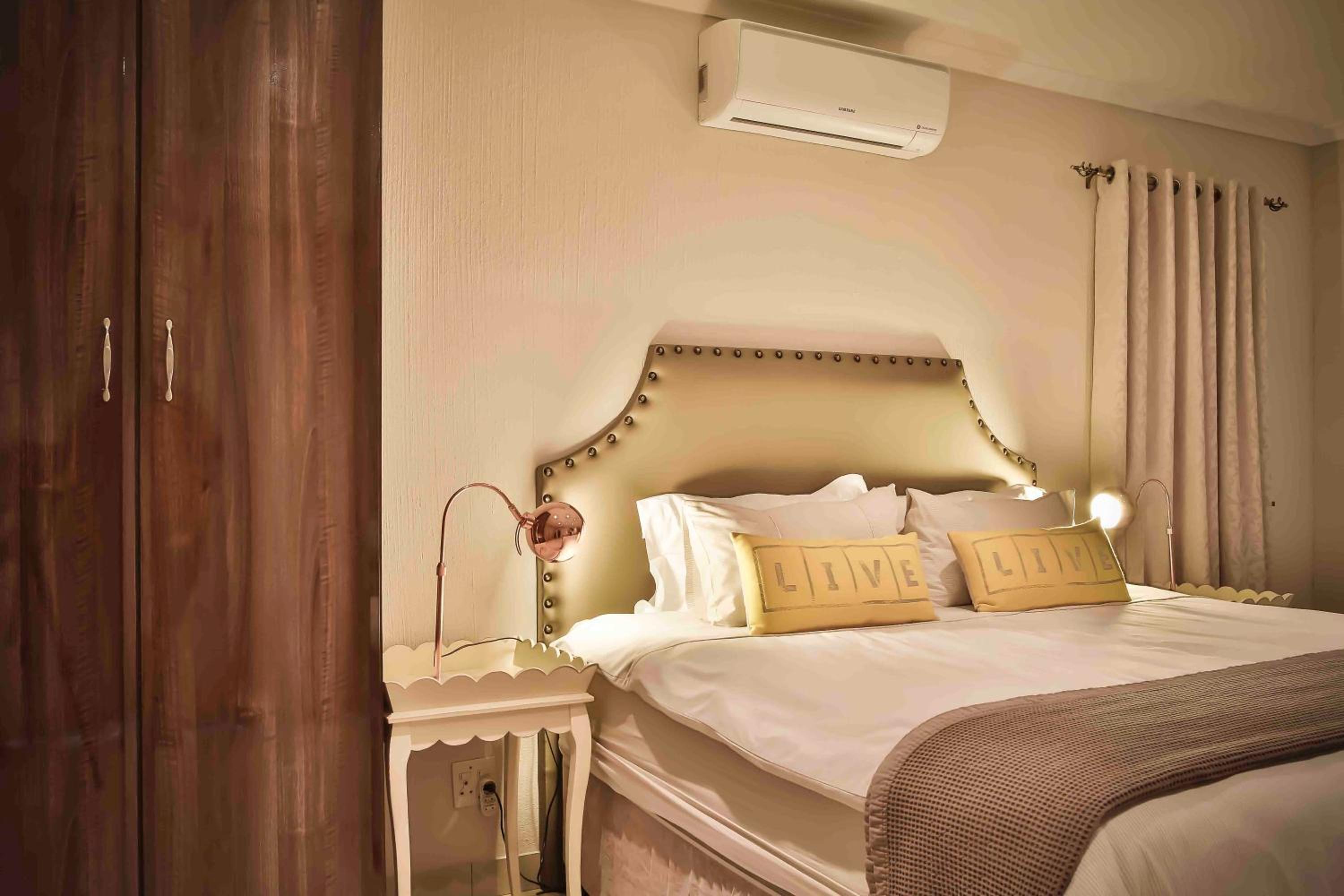 Three-Bedroom Chalet photo 1
