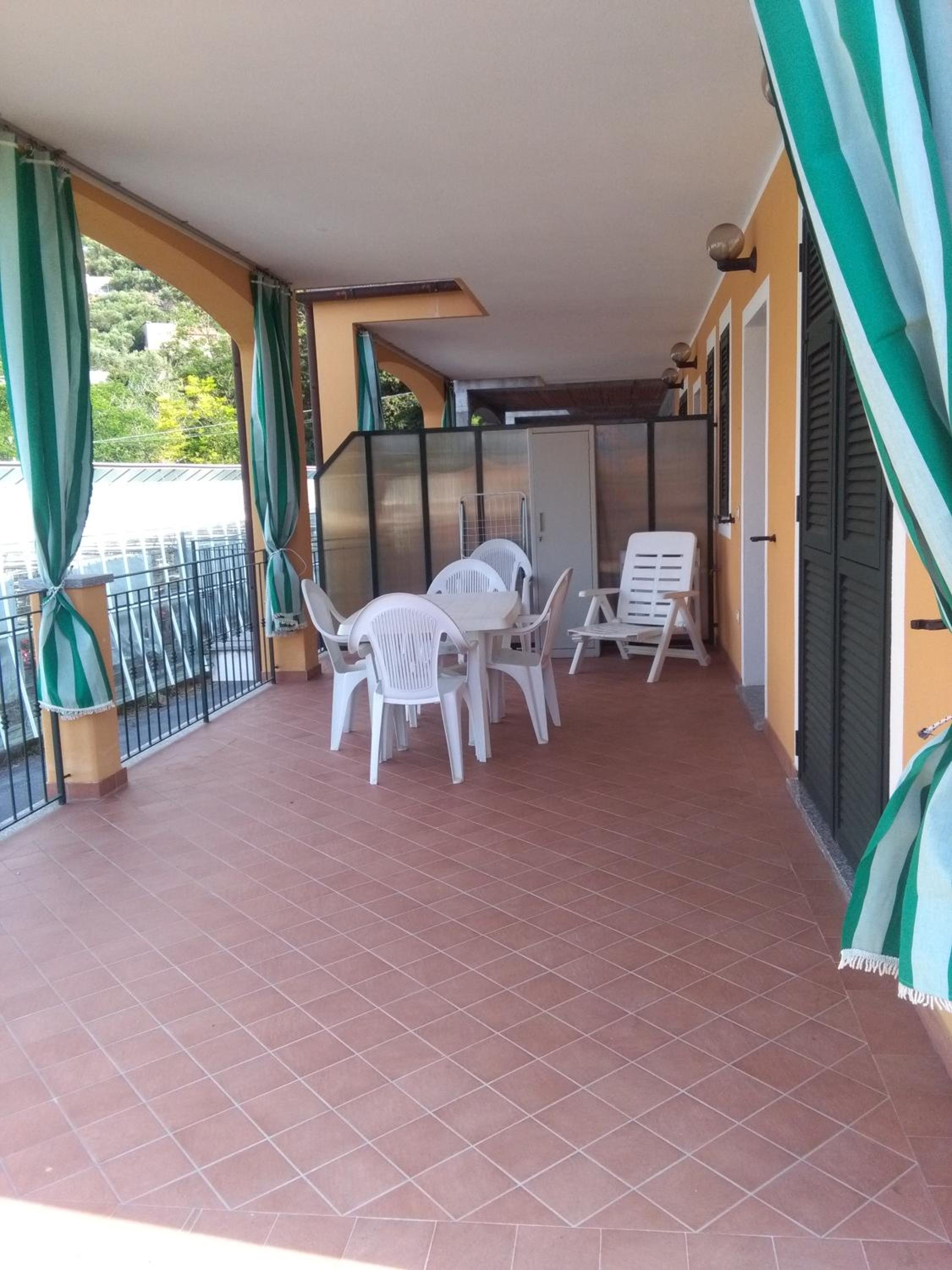 Apartment - Ground Floor photo 3