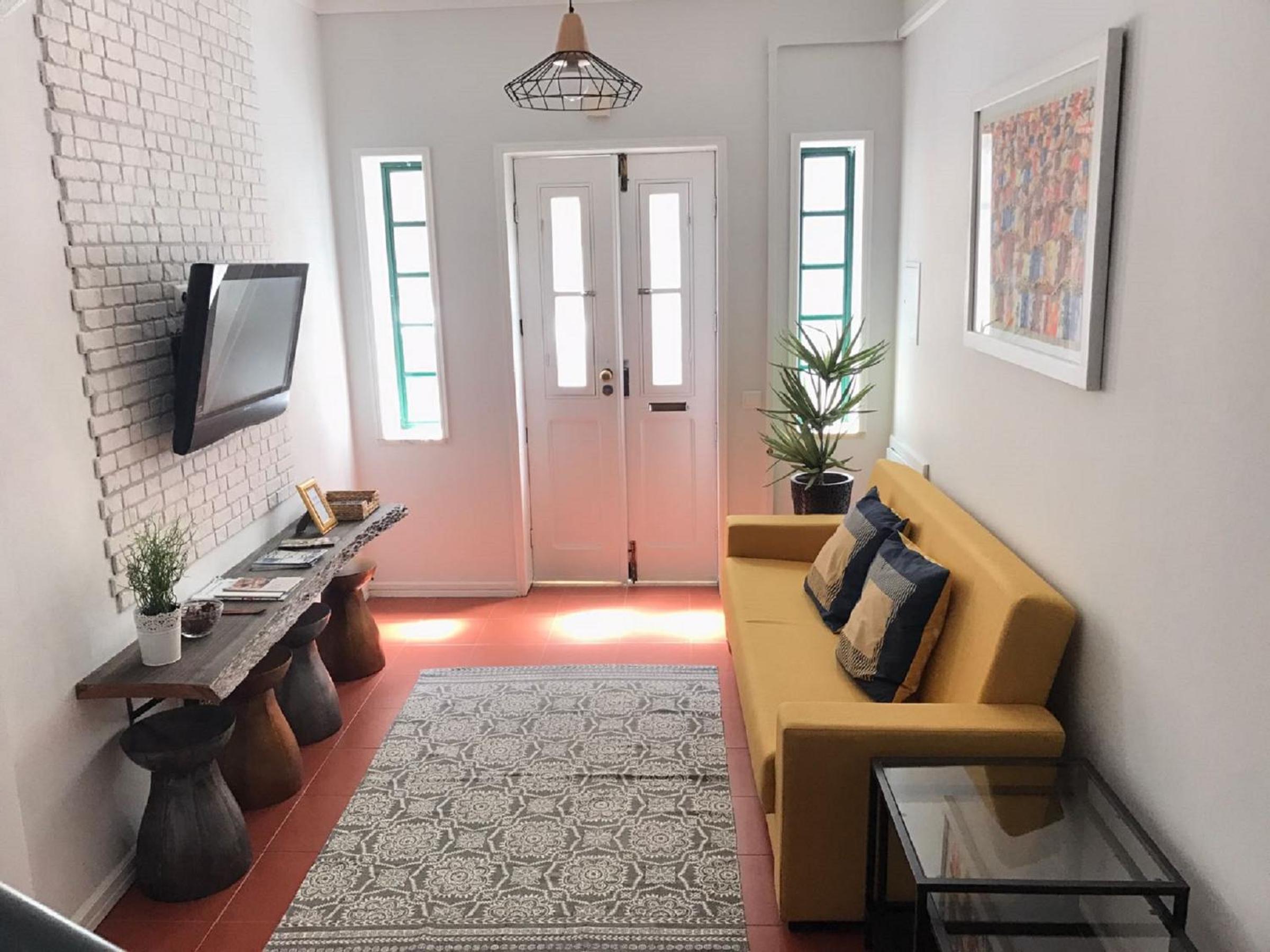 Four-Bedroom House - Photo 1