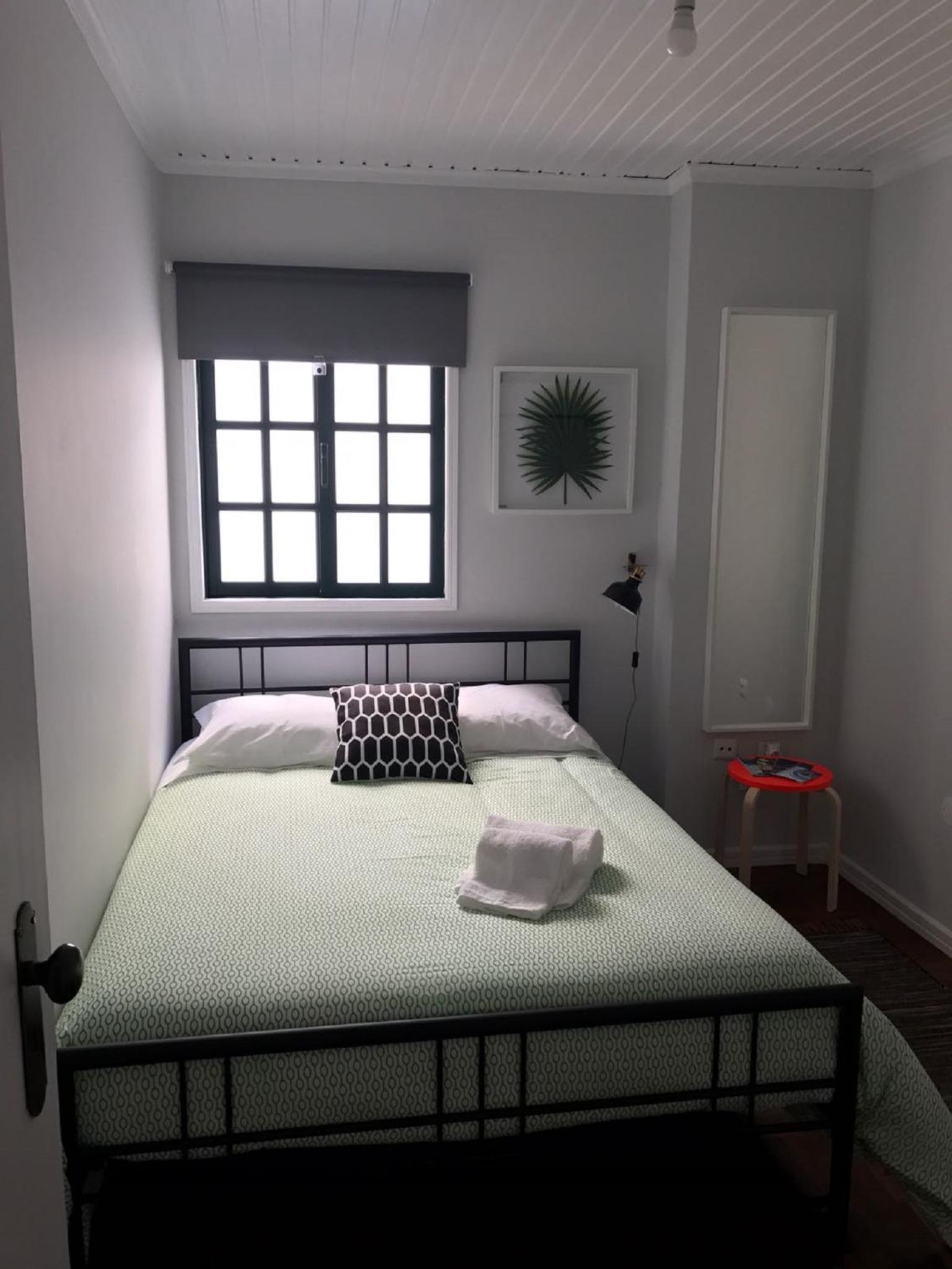 Four-Bedroom House - Photo 8