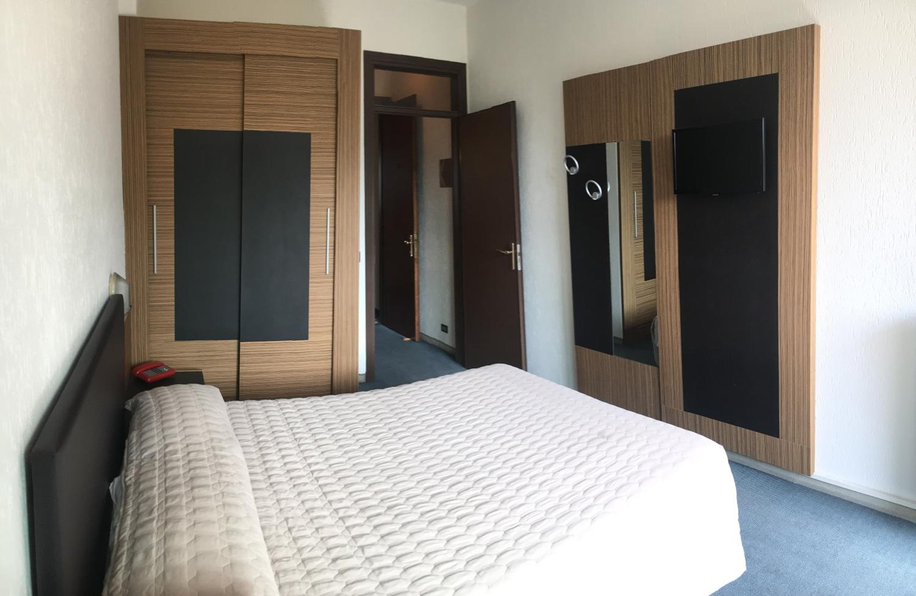 Single Room photo 1