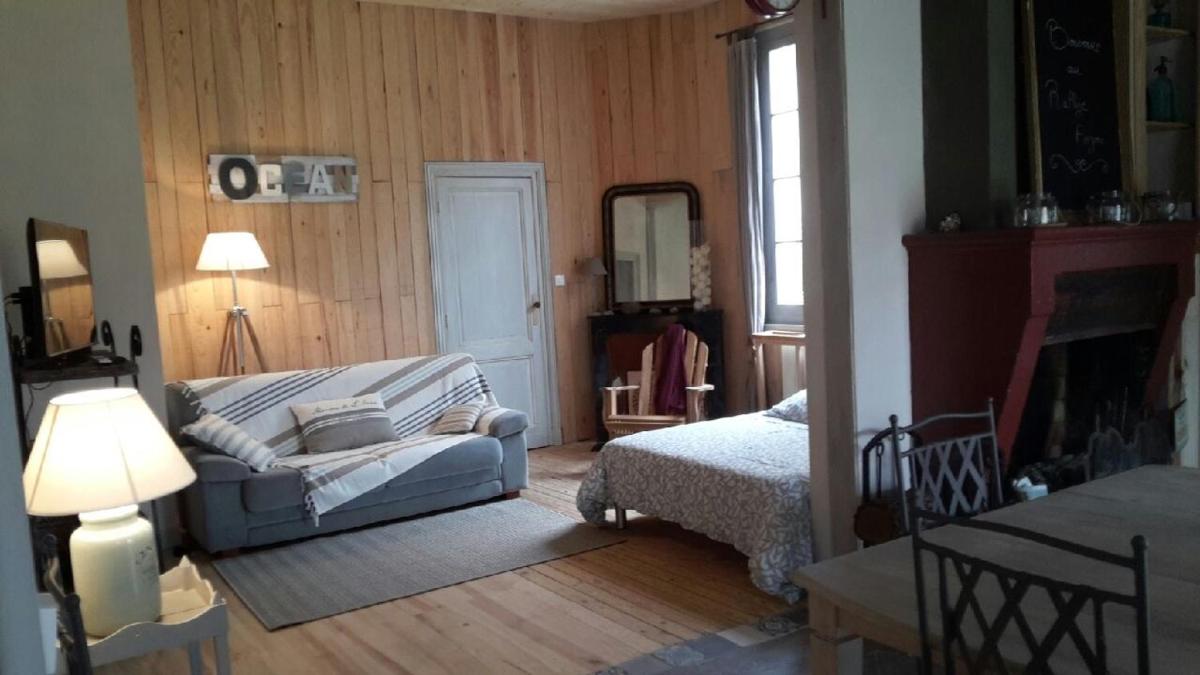 Two-Bedroom House photo 2