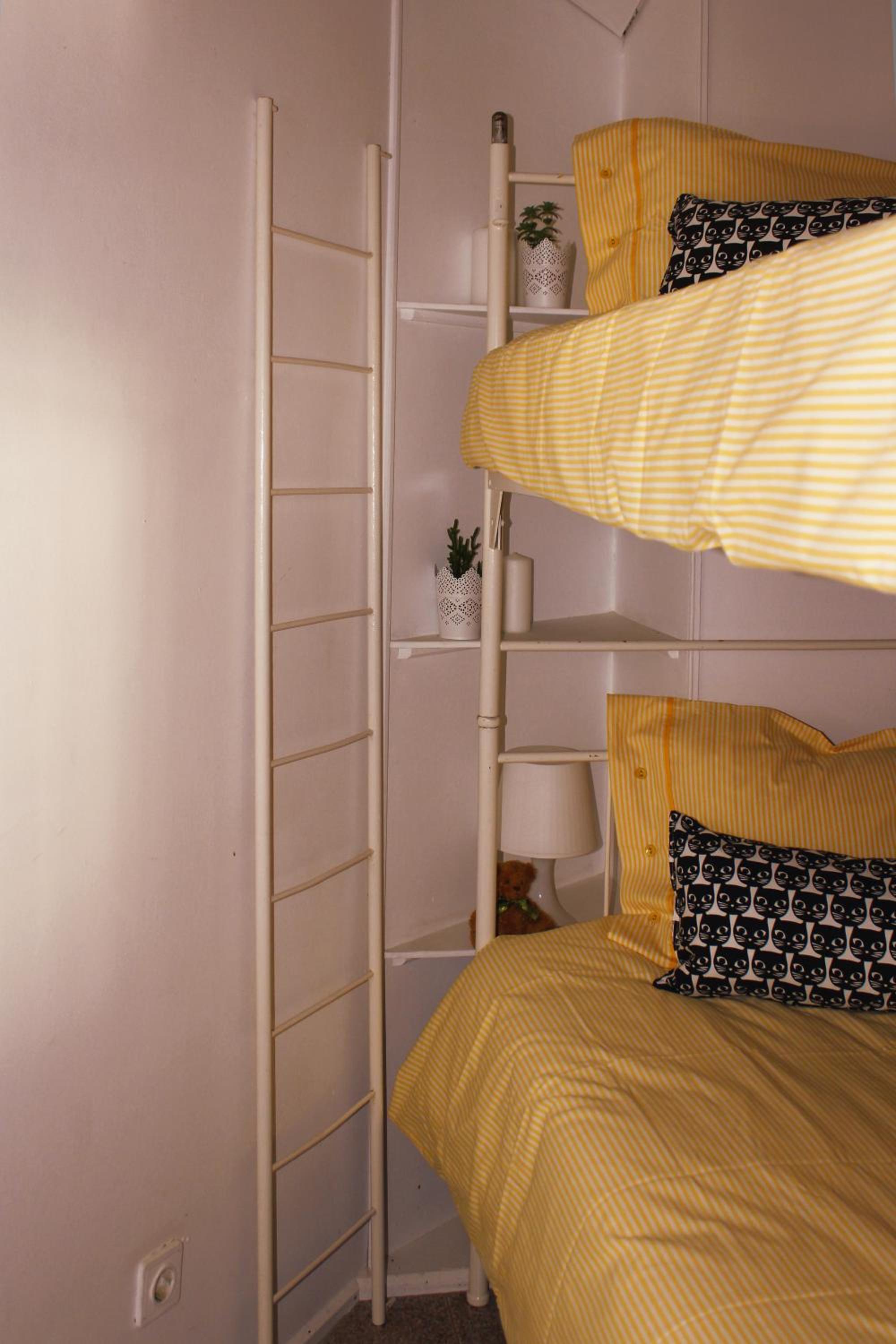 Four-Bedroom House photo 2