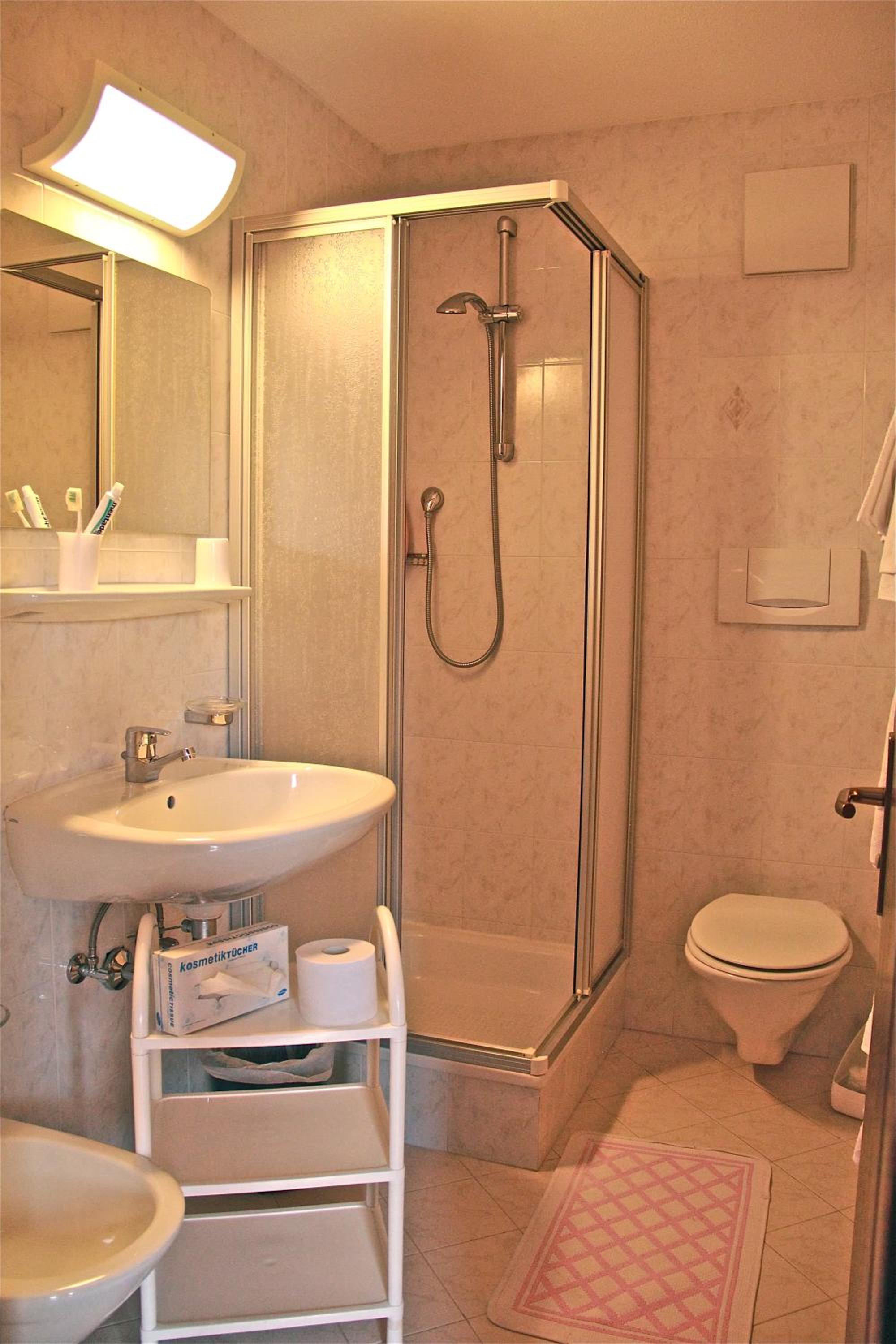 Double Room with Balcony and Mountain View photo 3