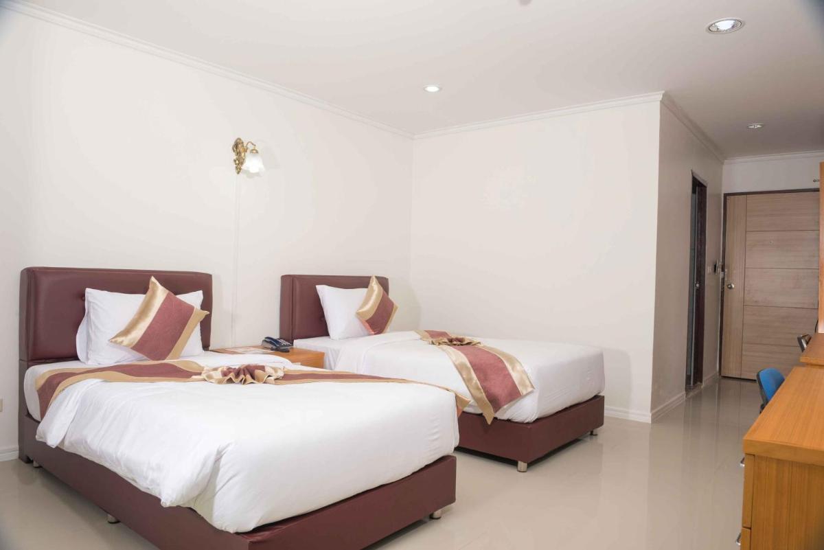 Superior Twin Room photo 3
