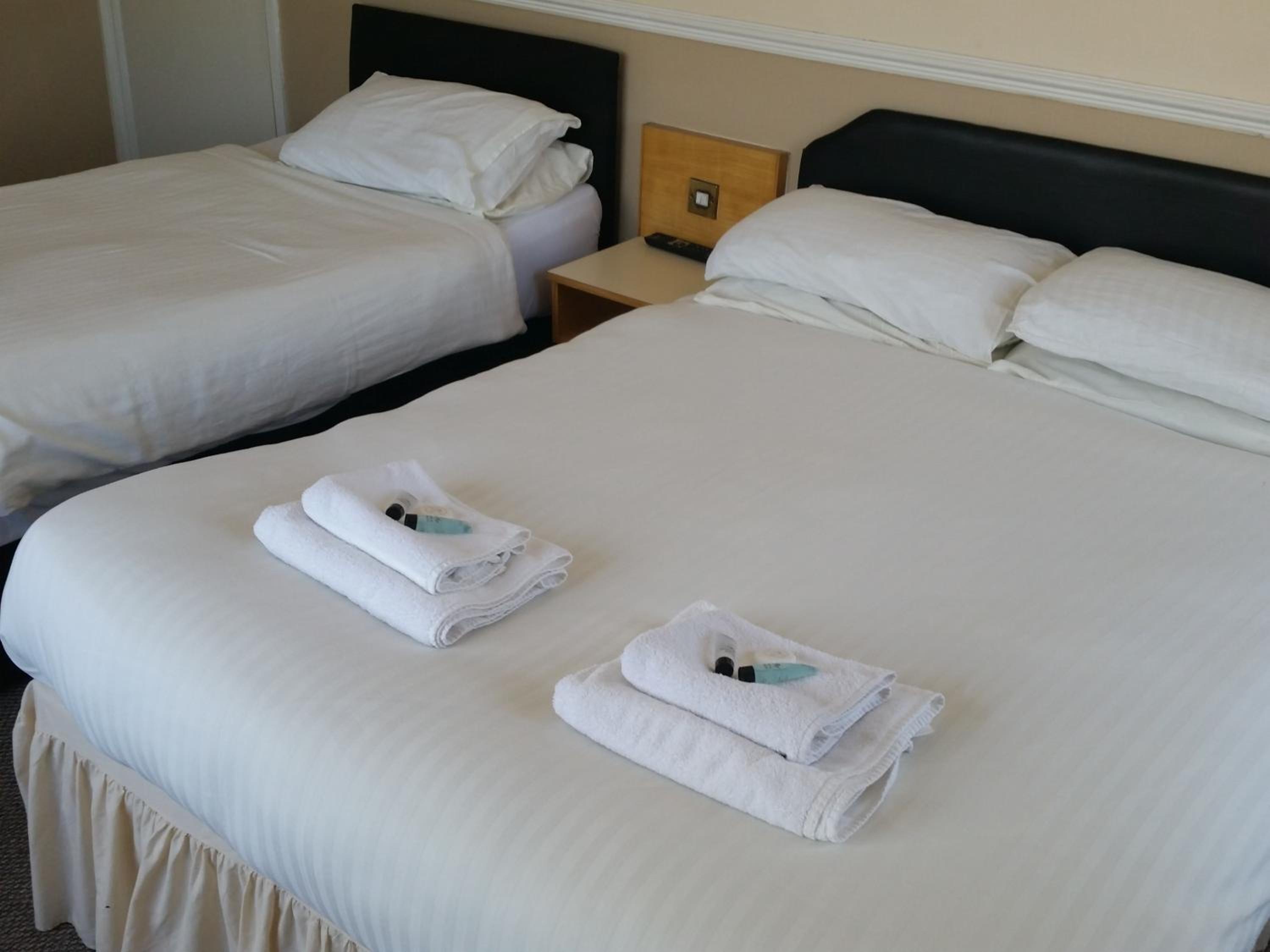 Deluxe Room - Photo 1